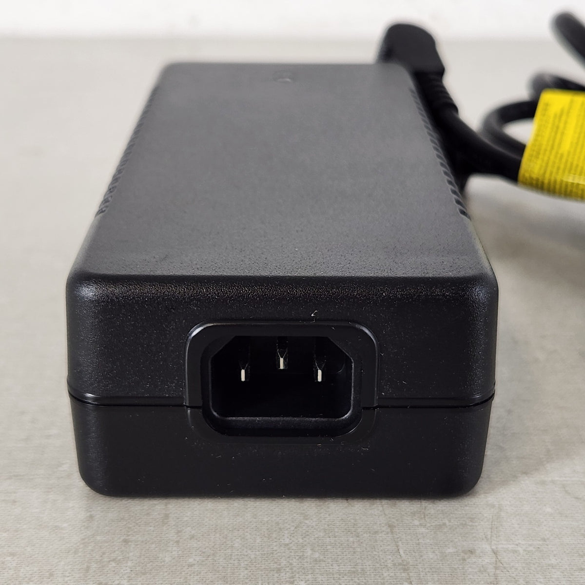 Thermo Oriel 27-20-081 Cornerstone 130 260 Monochromator Power Supply 5-Pin