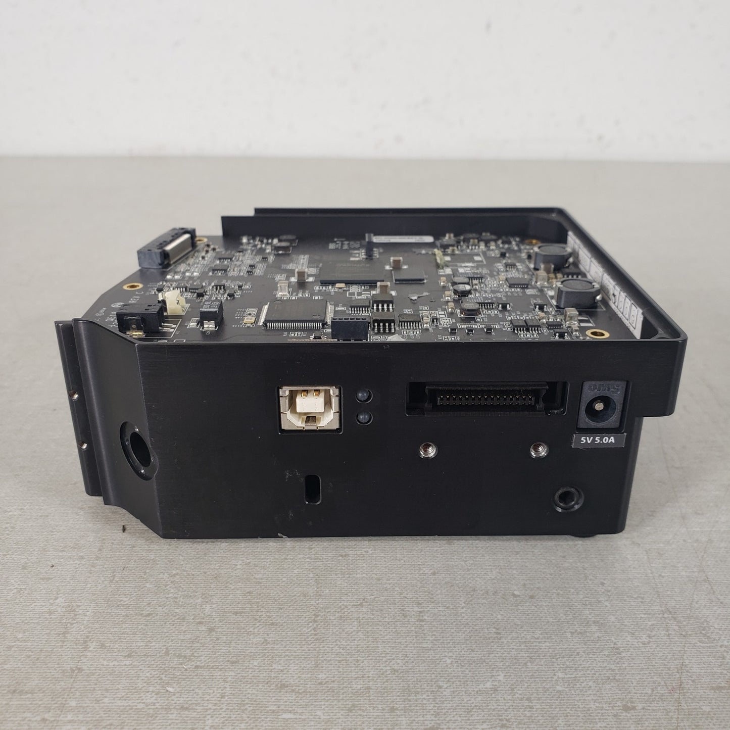 *READ* TESTED Ocean Optics QE Pro Spectrometer Main Control Board PCB & Case