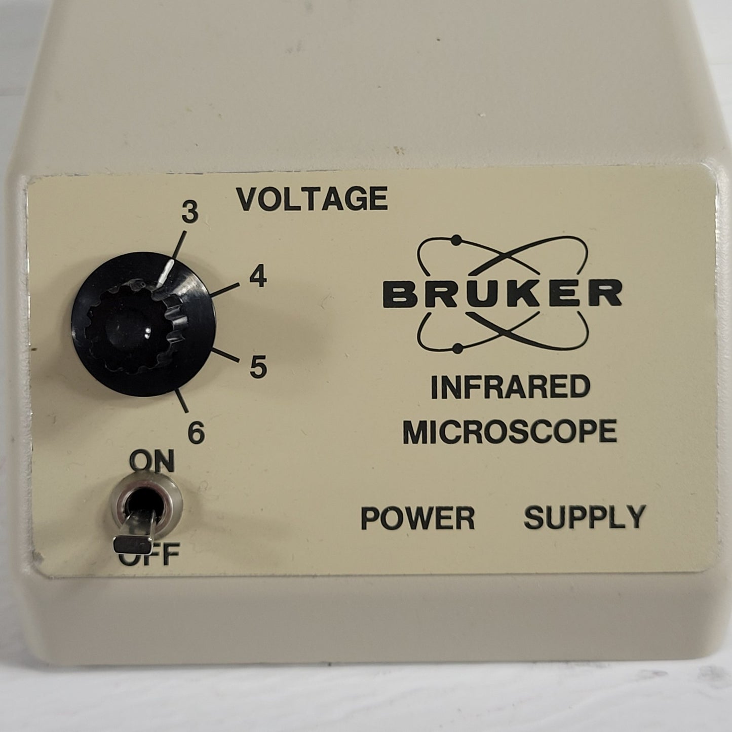 BRUKER Infrared Microscope Power Supply, 3-6V, CEE 7/7 European Style Plug