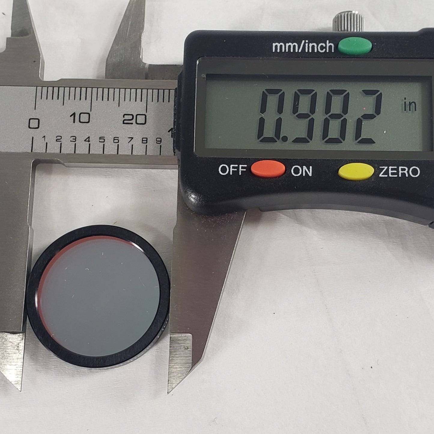 BrightLine 586/15 nm 1" Bandpass Fluorescence Filter for Flow Cytometry 586nm
