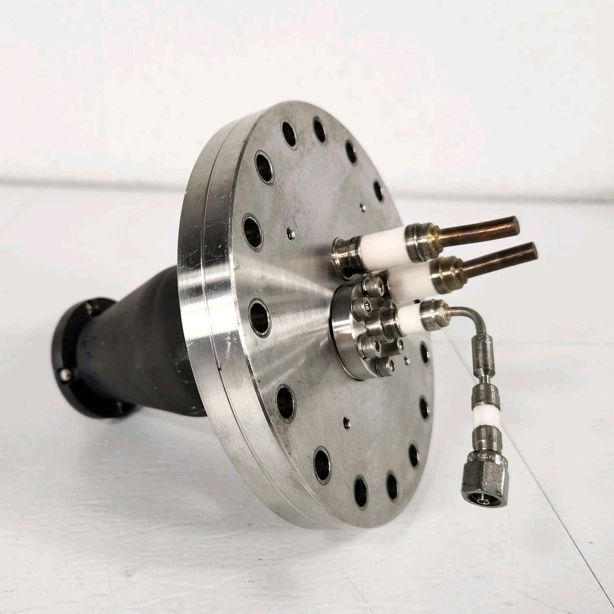 Nor-Cal Products 6" CF UHV Vacuum Source Feedthrough Assembly Electrical Gas