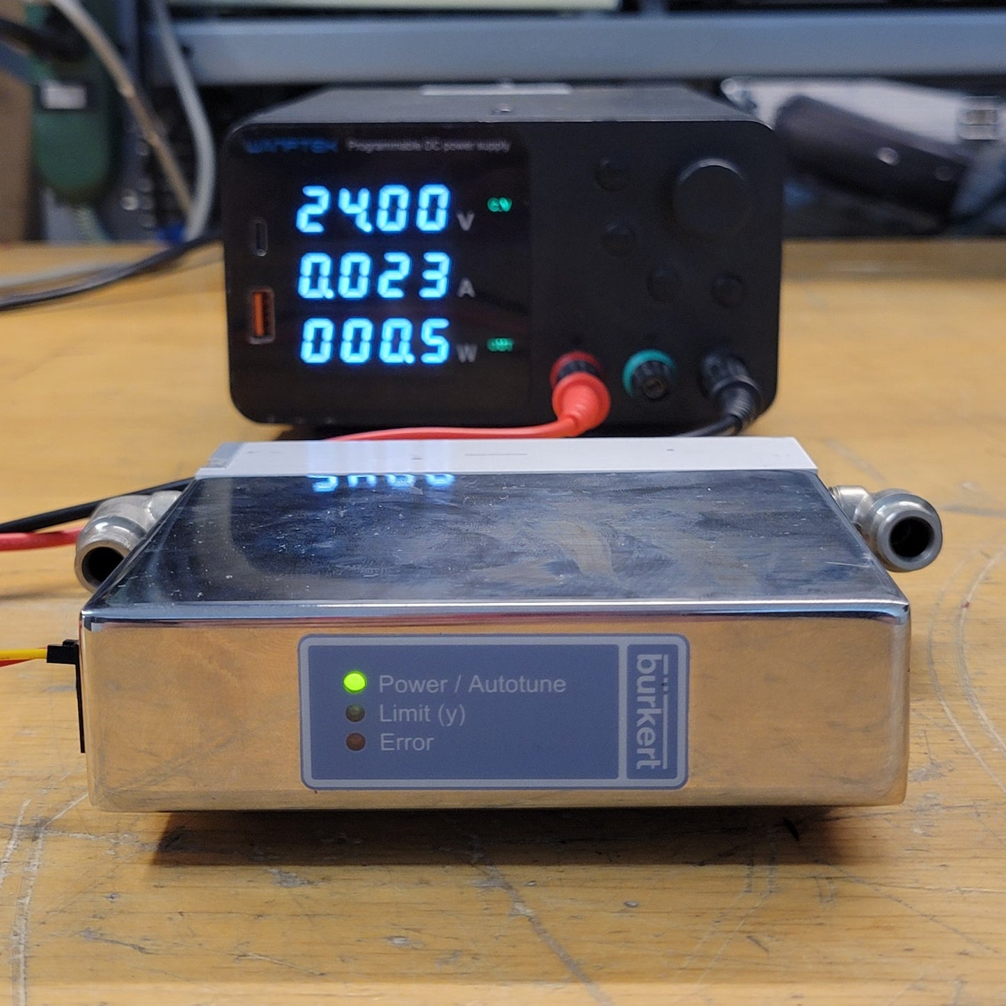 TESTED Bürkert 8711 Nitrogen MFC Mass Flow Controller 20 SLPM 24VDC 4-20mA