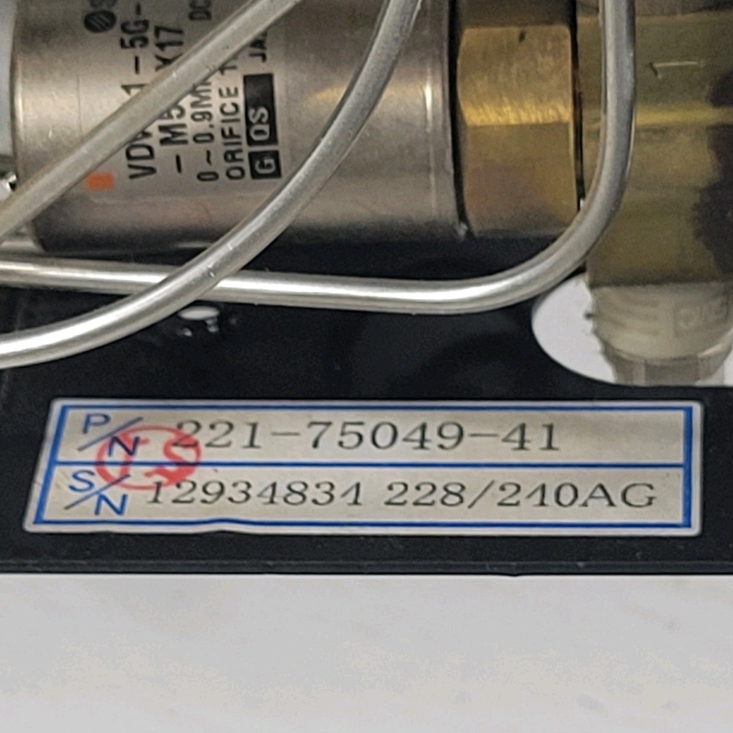 Shimadzu 221-75049-41 Hydrogen/Air Pressure Regulator w/ Gauges & Solenoid