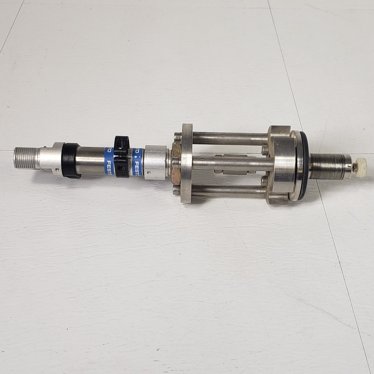 Festo DENU-20-25PPV-A KF40 Pneumatic Bellows Linear Vacuum Feedthrough