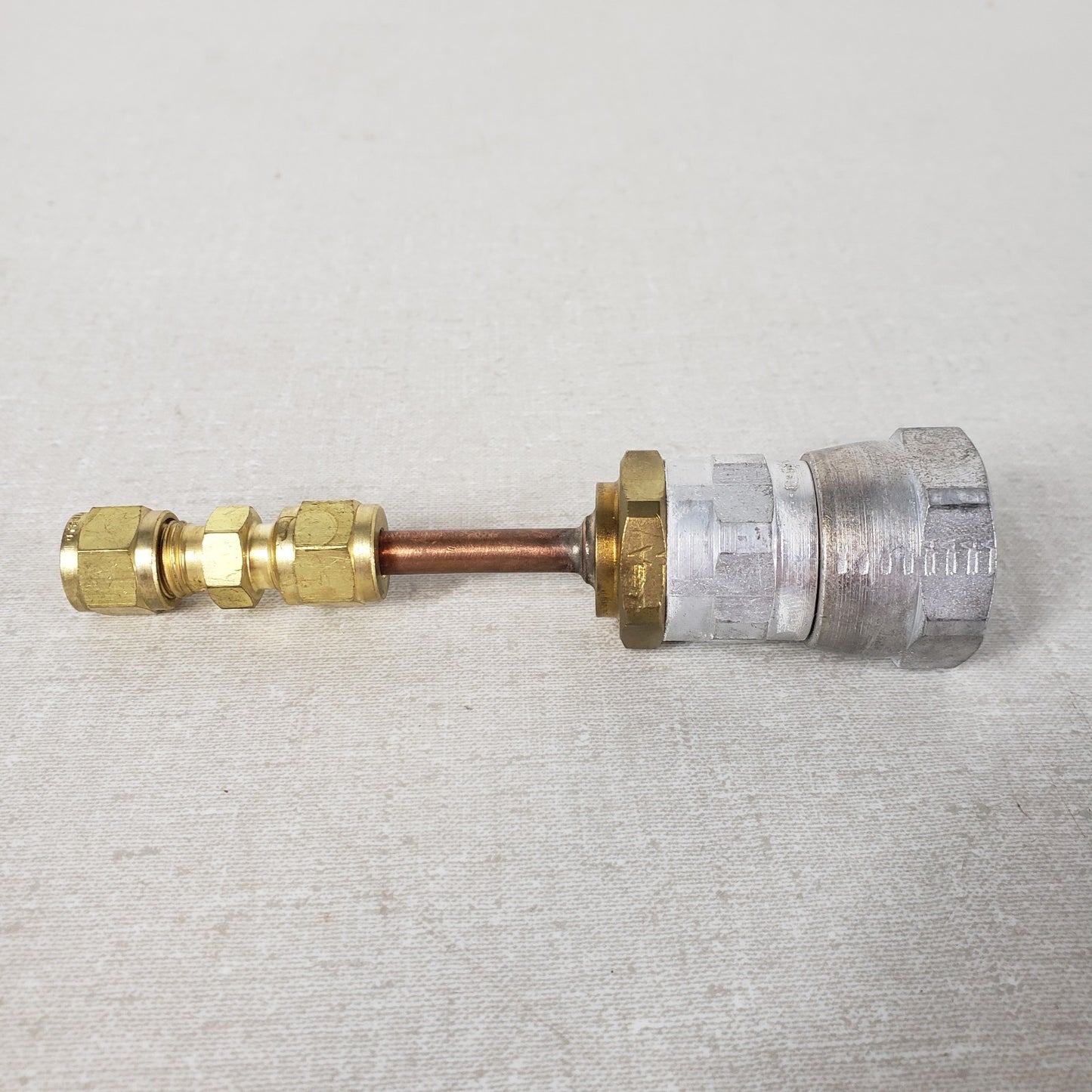 Danfoss 5400-S5-8 Female Refrigerant Adapter to 1/4in Swagelok Tube Fitting