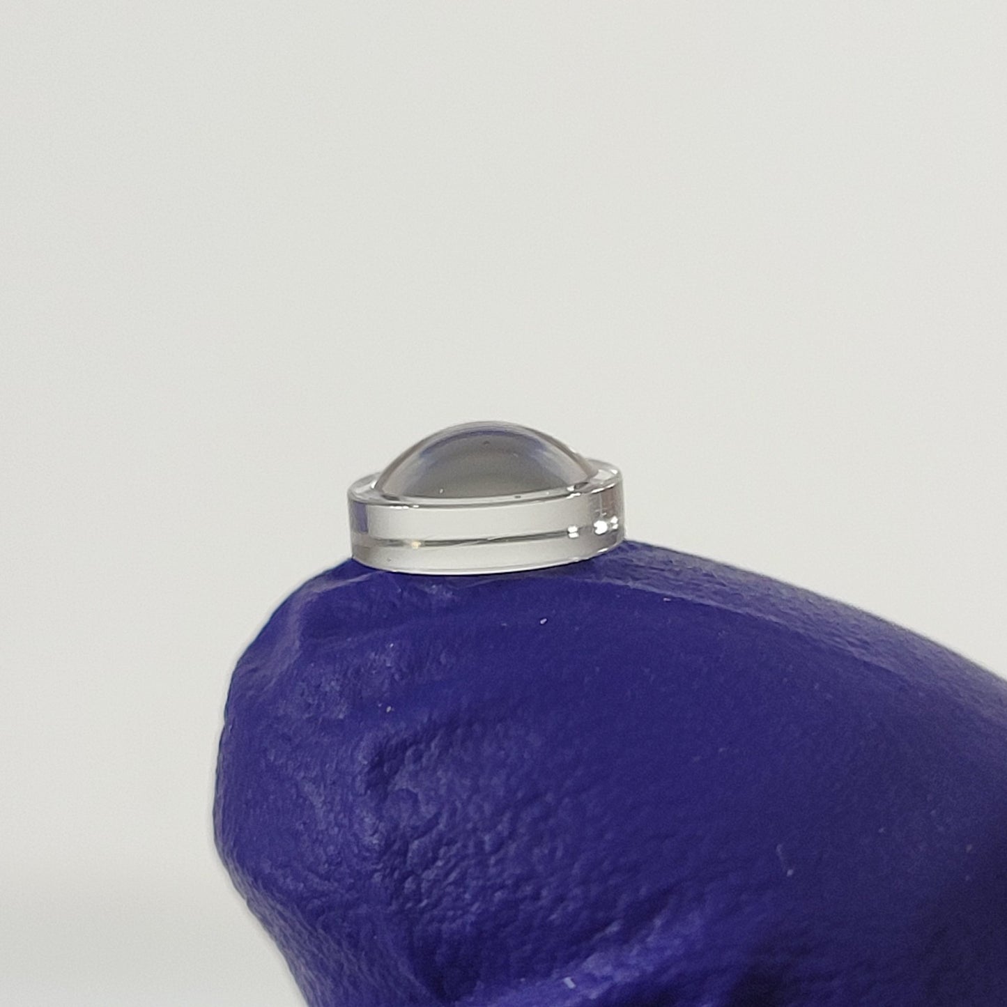 THORLABS 350230-B F=4.5mm, 0.55NA, 6.33mm Diameter, 600-1050nm Bandpass Filter