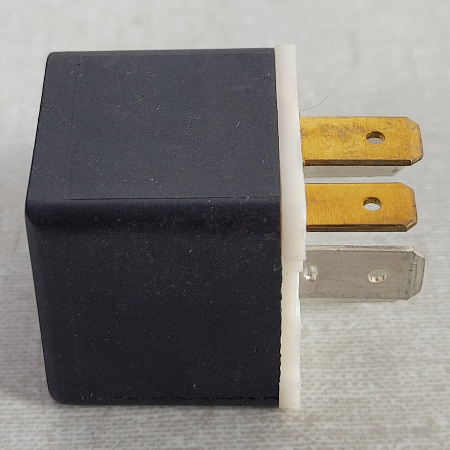 Lot of 2 Hella 4RA 003 510-13 12V Black BMW Relay w/ Diode Used Untested