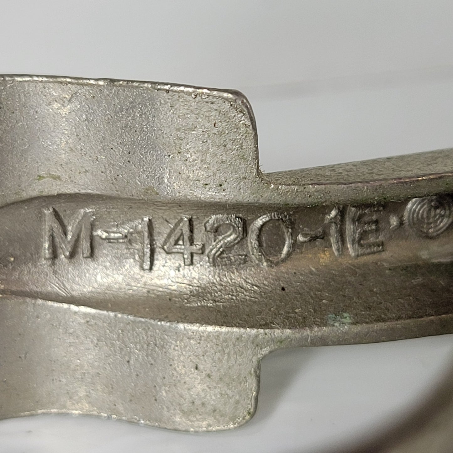 VINTAGE FISHER M14201E Two Castaloy  2-Prong Swivel Extension Clamps
