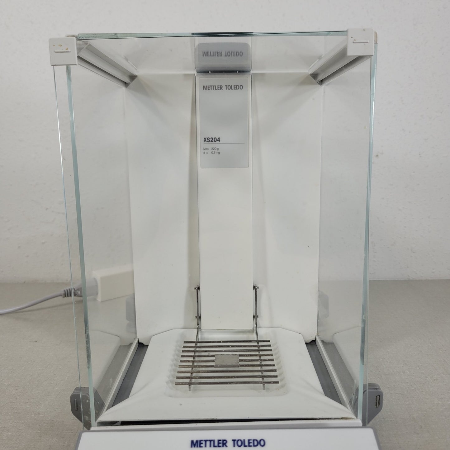 TESTED Mettler Toledo XS204 Analytical Lab Balance 220g x 0.1mg SmartGrid FACT