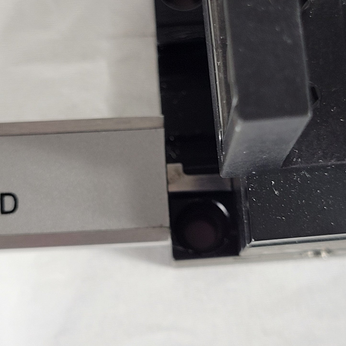 NEWPORT DS40 Series Single X-Axis Precise Translation, 16.25mm Travel & Lenses
