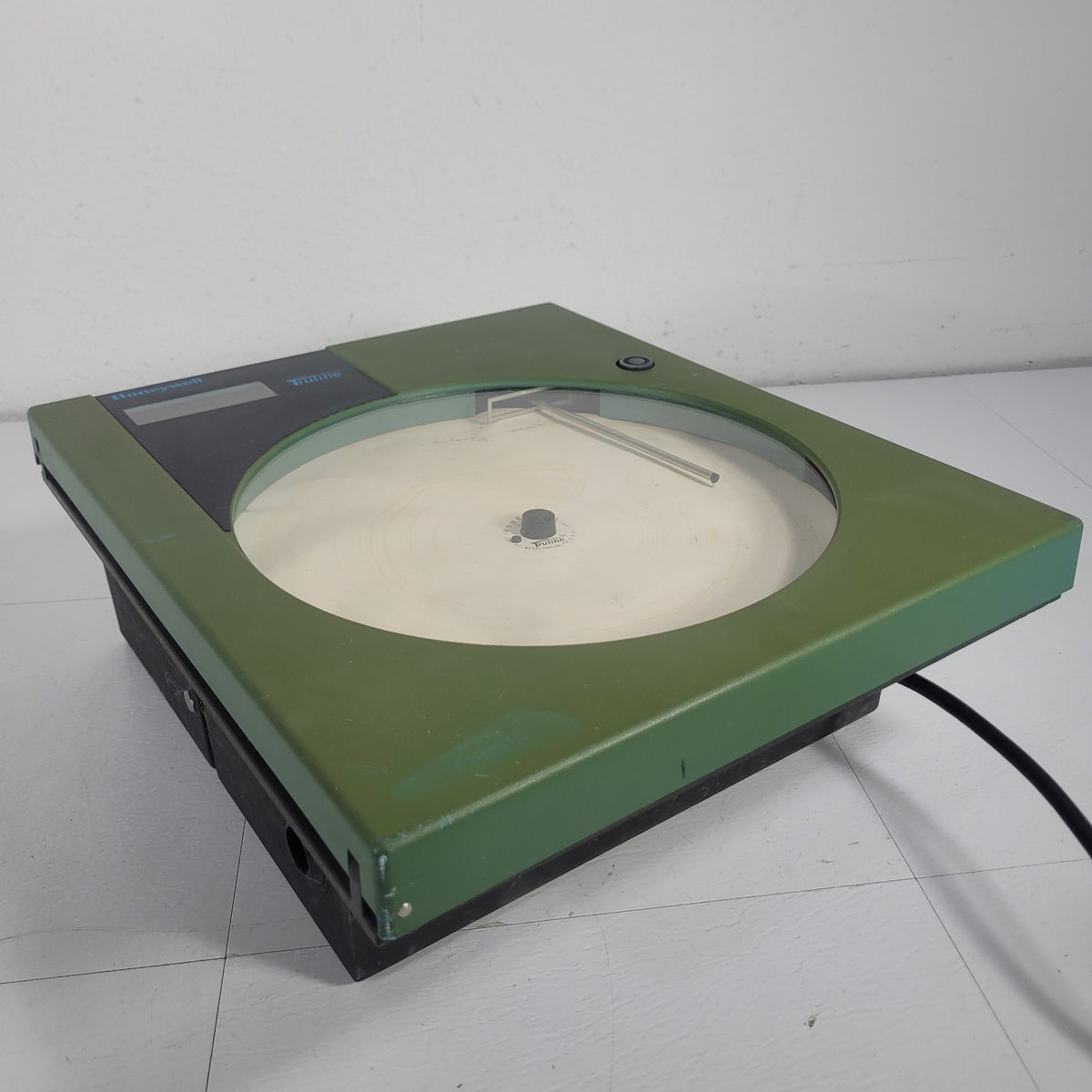 Honeywell DR4500A Truline 12in Digital Circular Chart Temperature Recorder
