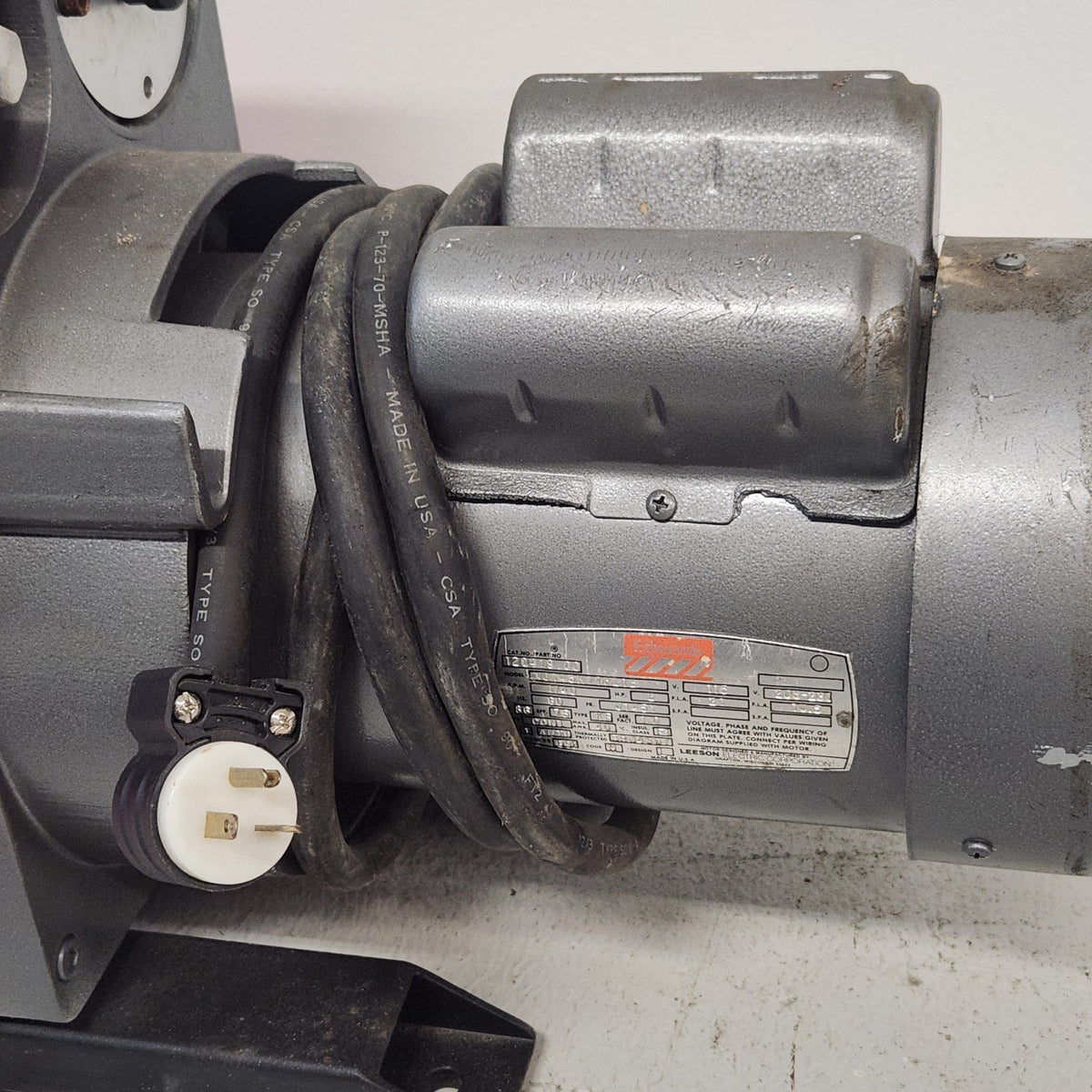 TESTED 7mTorr Edwards E2M40 2-Stage Rotary Vane Vacuum Pump KF40 1PH 120/240v