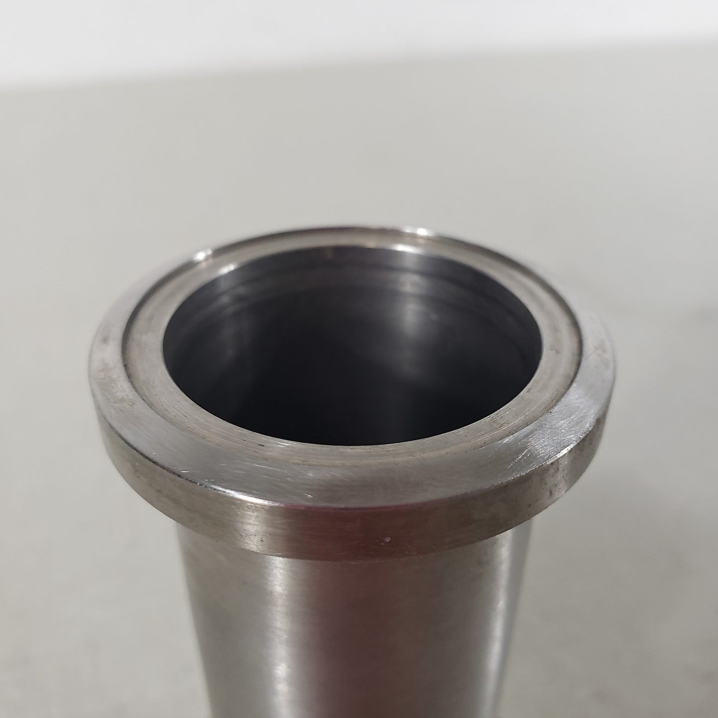 MDC 402002 2.75" CF DN35CF 5" Long Full Nipple 304SS UHV High Vacuum Rotatable