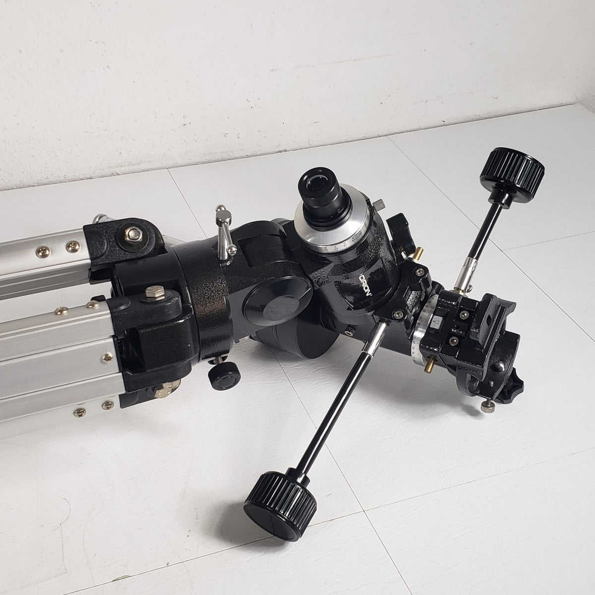 TESTED Orion StarMax 127mm EQ Maksutov-Cassegrain Telescope & Mount 9826