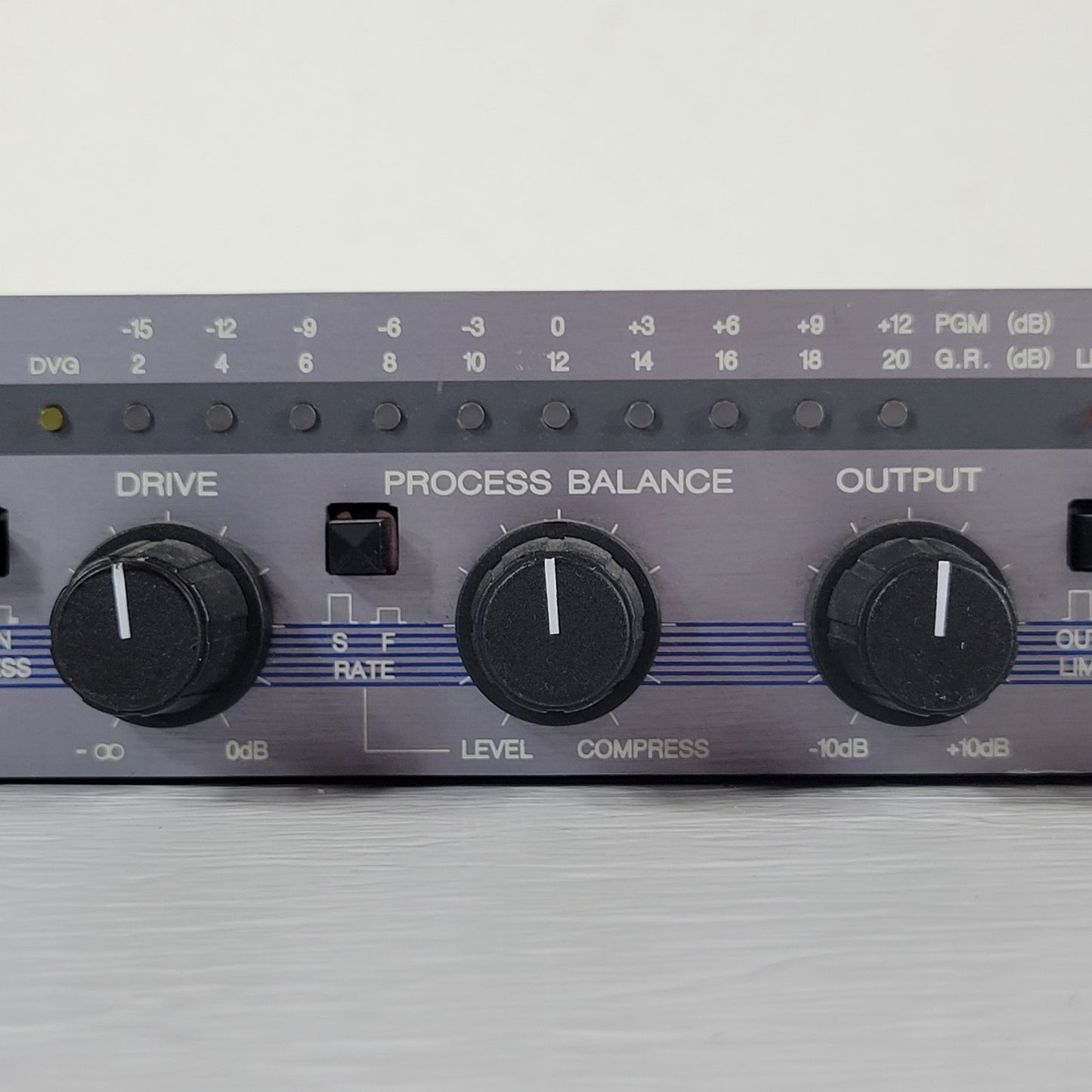 APHEX Compellor Model 320A, Dual Channel Automated Compressor, Mono and Stereo