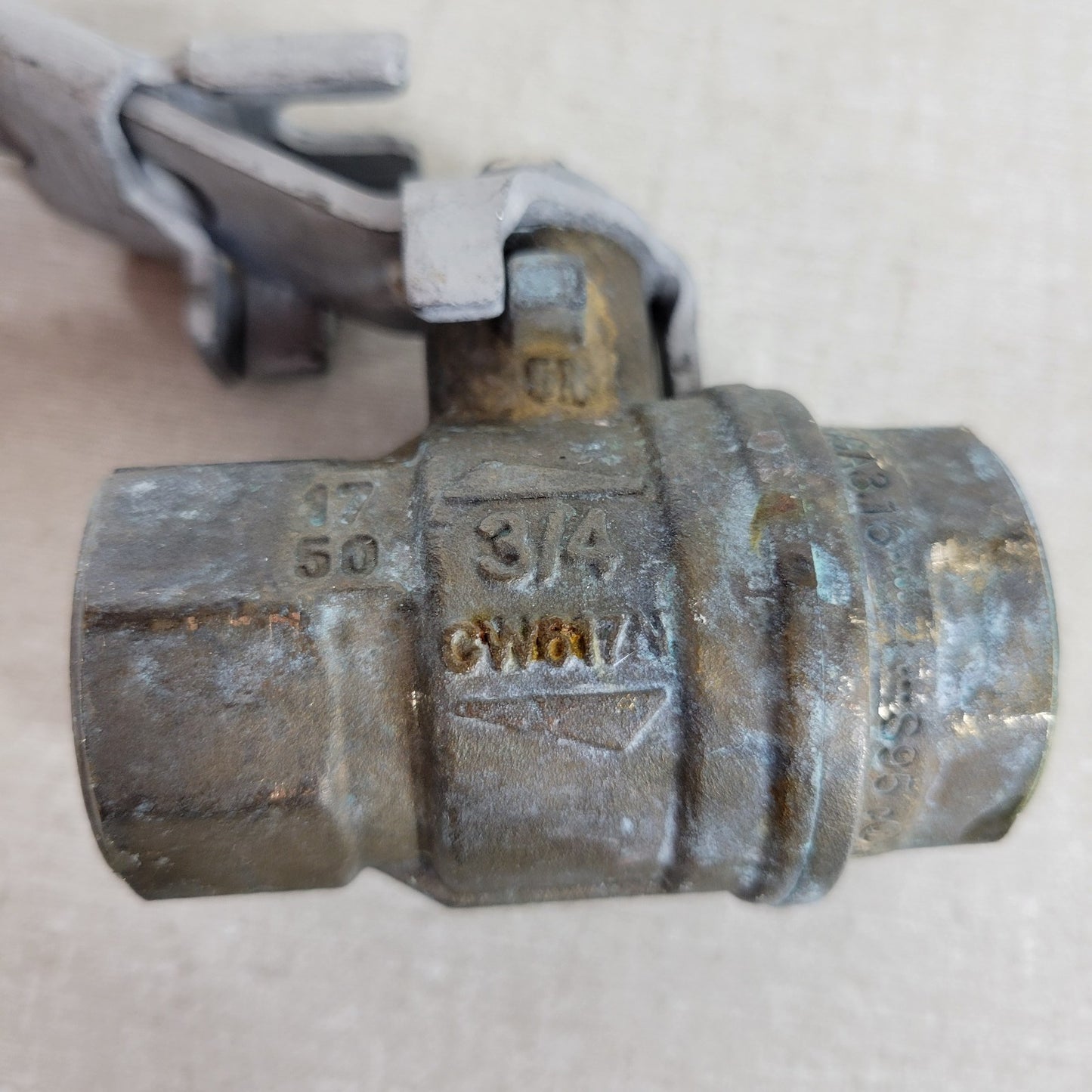 RuB S95E45 3/4" FNPT Brass Full Port Ball Valve 600 CWP Locking Handle