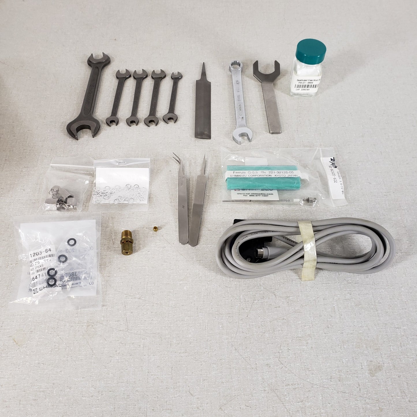 Shimadzu GC Gas Chromatography Tools Ferrules O-Rings Gaskets Parts Lot