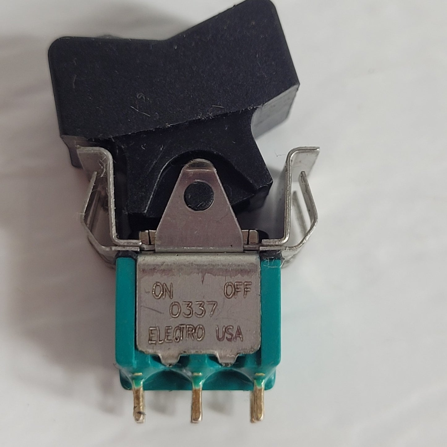 Lot of 5 Electro 0337 Panel Mount On/Off Rocker Switch 6A 125VAC 3A 250VAC 3-Pin