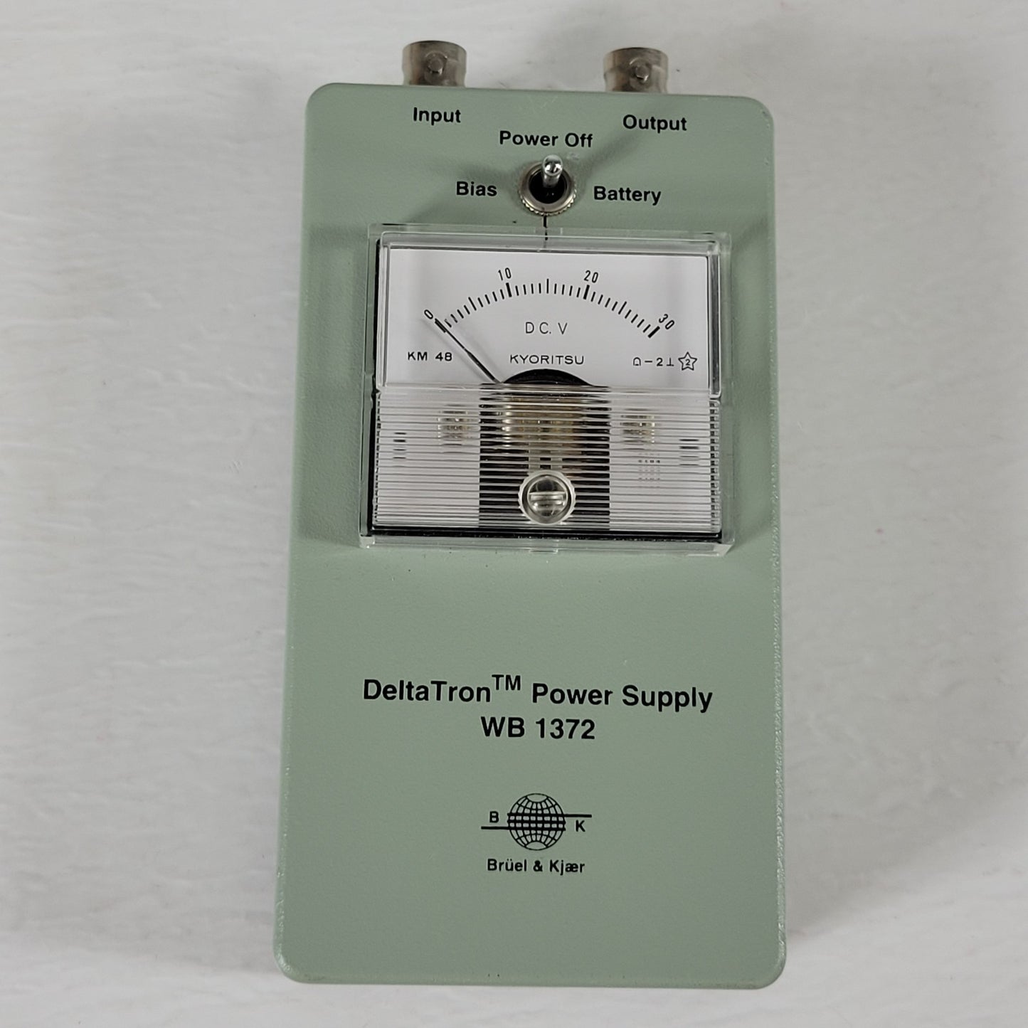 BRUEL & KJAER WB1372 DeltraTron Power Supply, BNC Input & Output, 0-30V, Battery