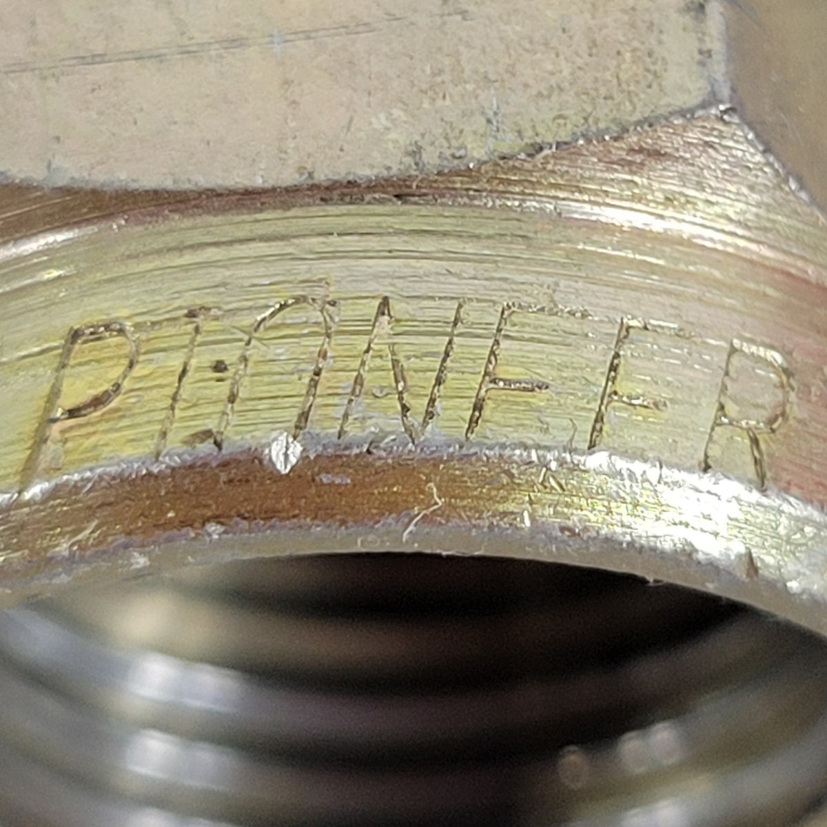 Pioneer 5060-4 1/2" NPTF John Deere Male Hydraulic Quick Coupler Tip