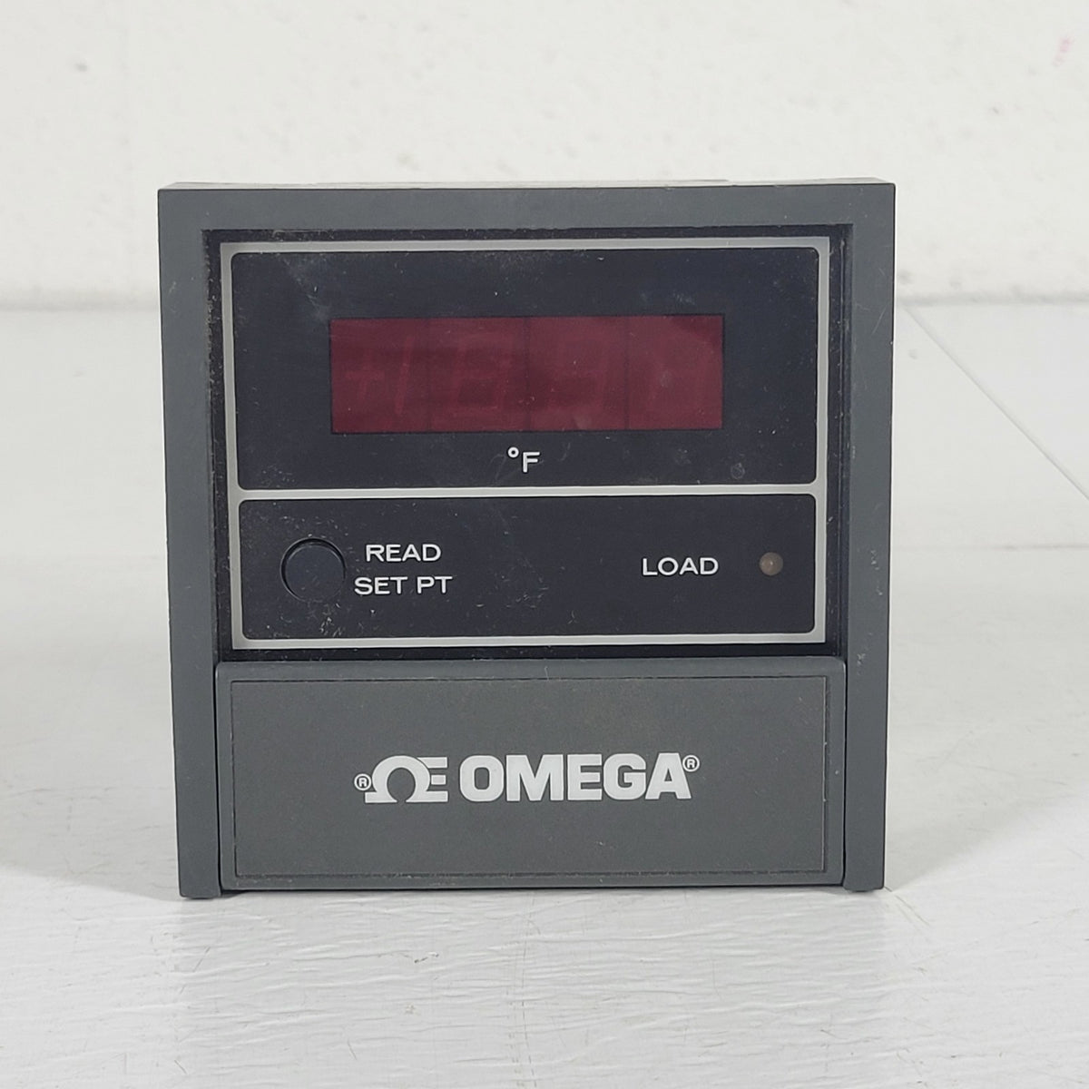 Omega CN3910AKF Type K Digital Temperature Controller Dual 20A Relays 120/230V