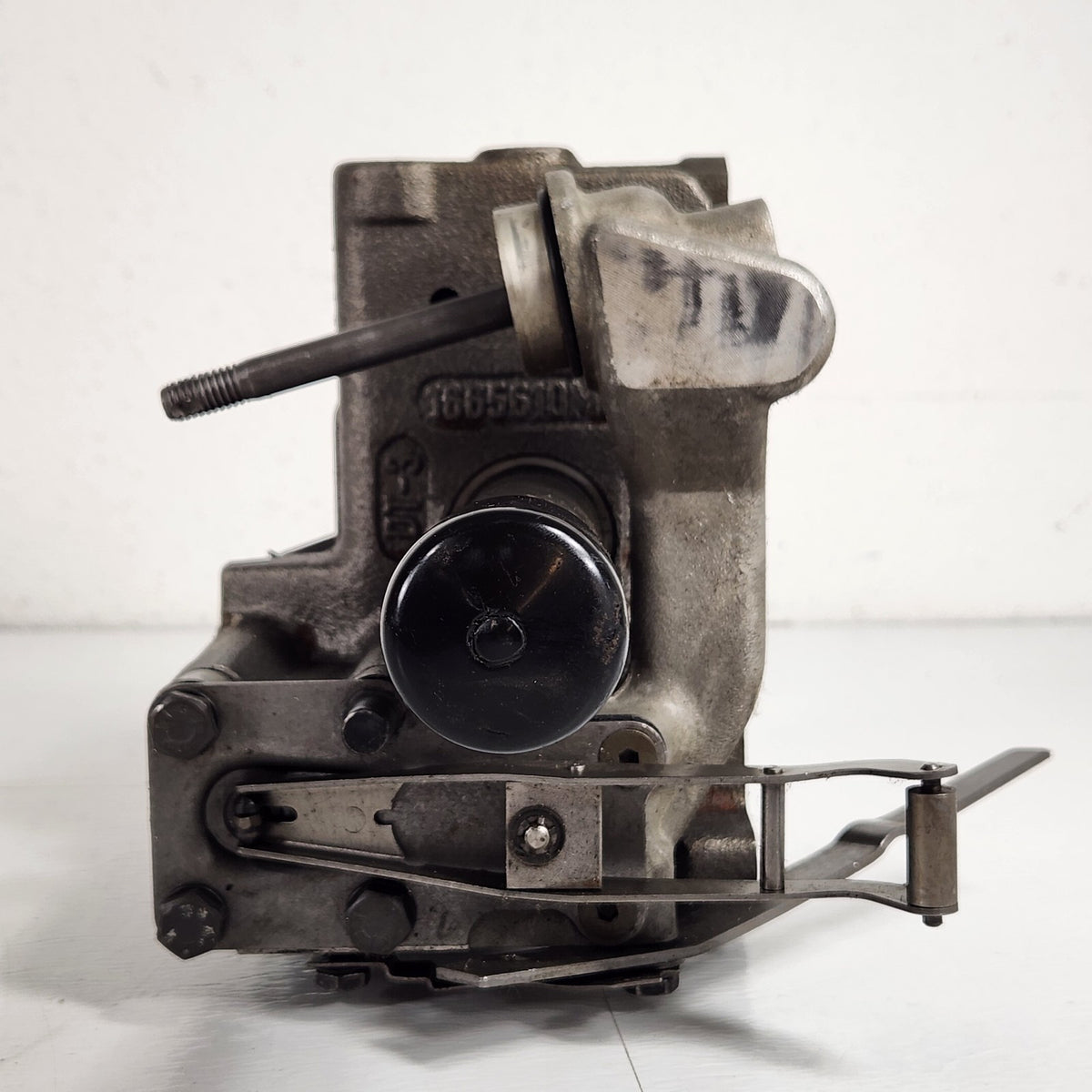 Massey Ferguson 1665500M1 Complete Hydraulic Lift Piston Pump Untested