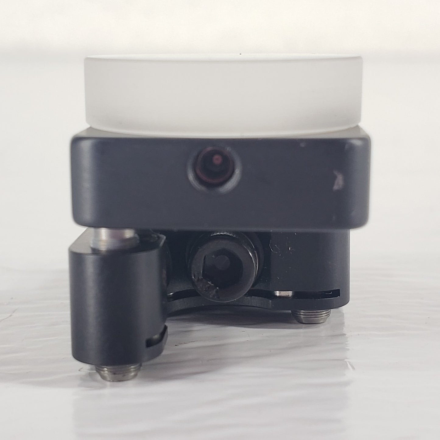 NEWPORT U50-P Series Mount w/25mm Diameter Transparent Disk, Laser Optics