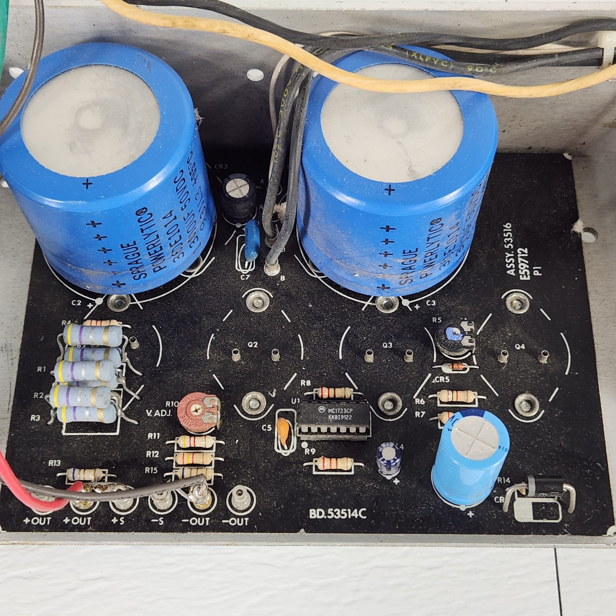 Power-One HE24-7.2-A 24VDC 7.2A 173W Linear DC Power Supply