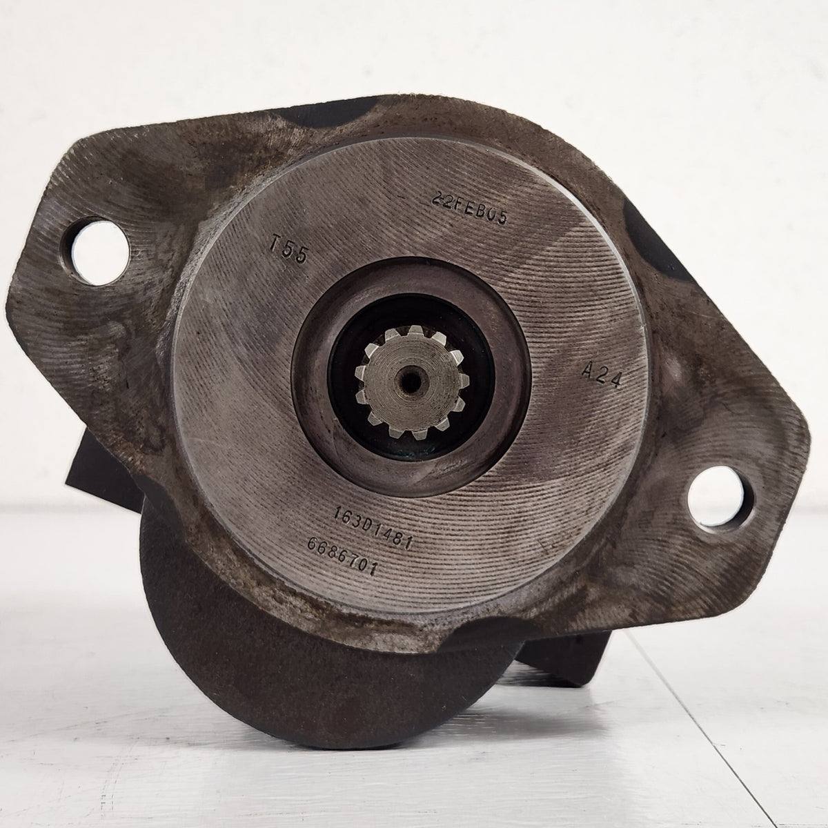 Bobcat 6686701 Single Hydraulic Gear Pump SJC S220 S250 S300 T250 T300 UNTESTED