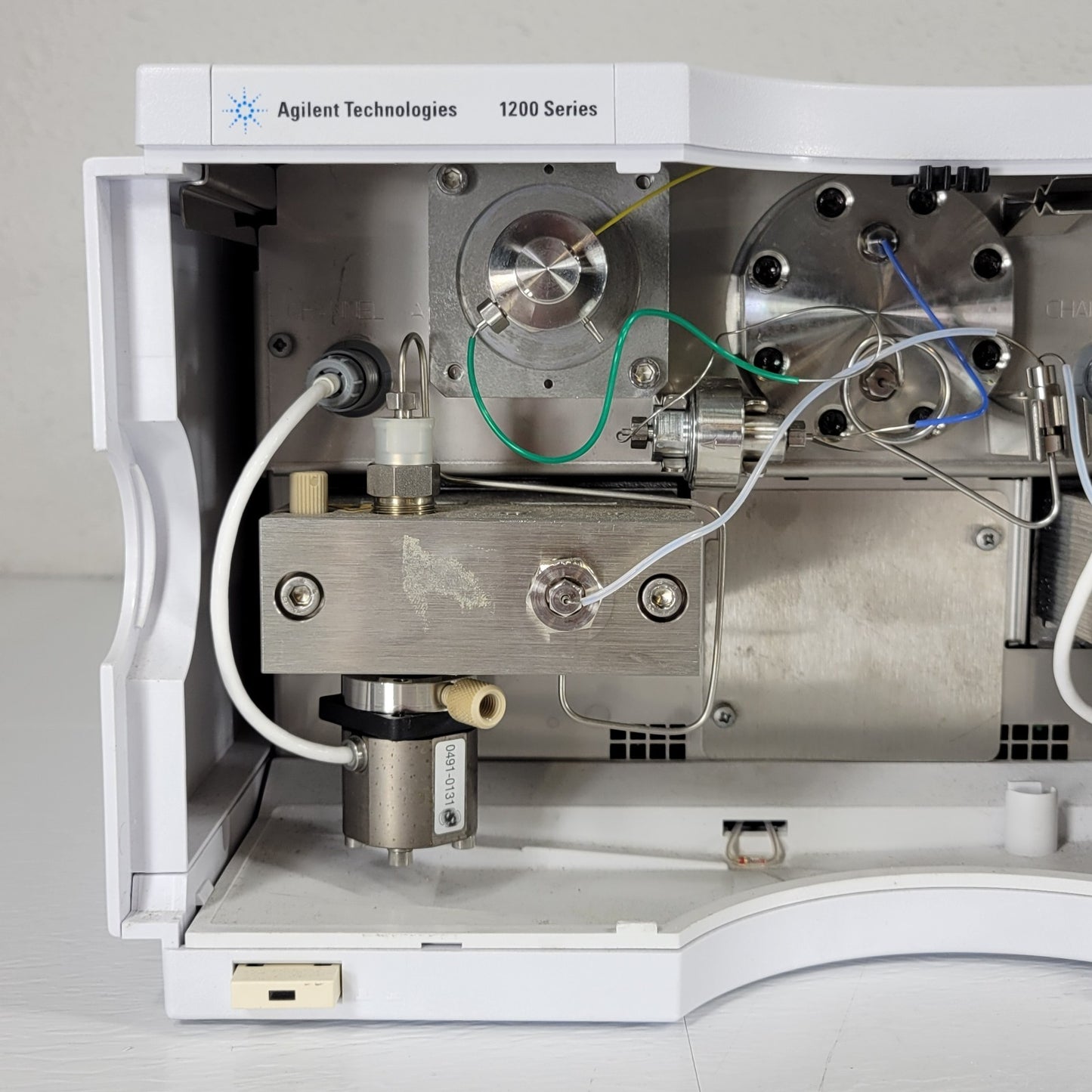 TESTED Agilent G2226A 1200 Nano Pump HPLC w/ 4µL NanoFlow Sensor No SSV