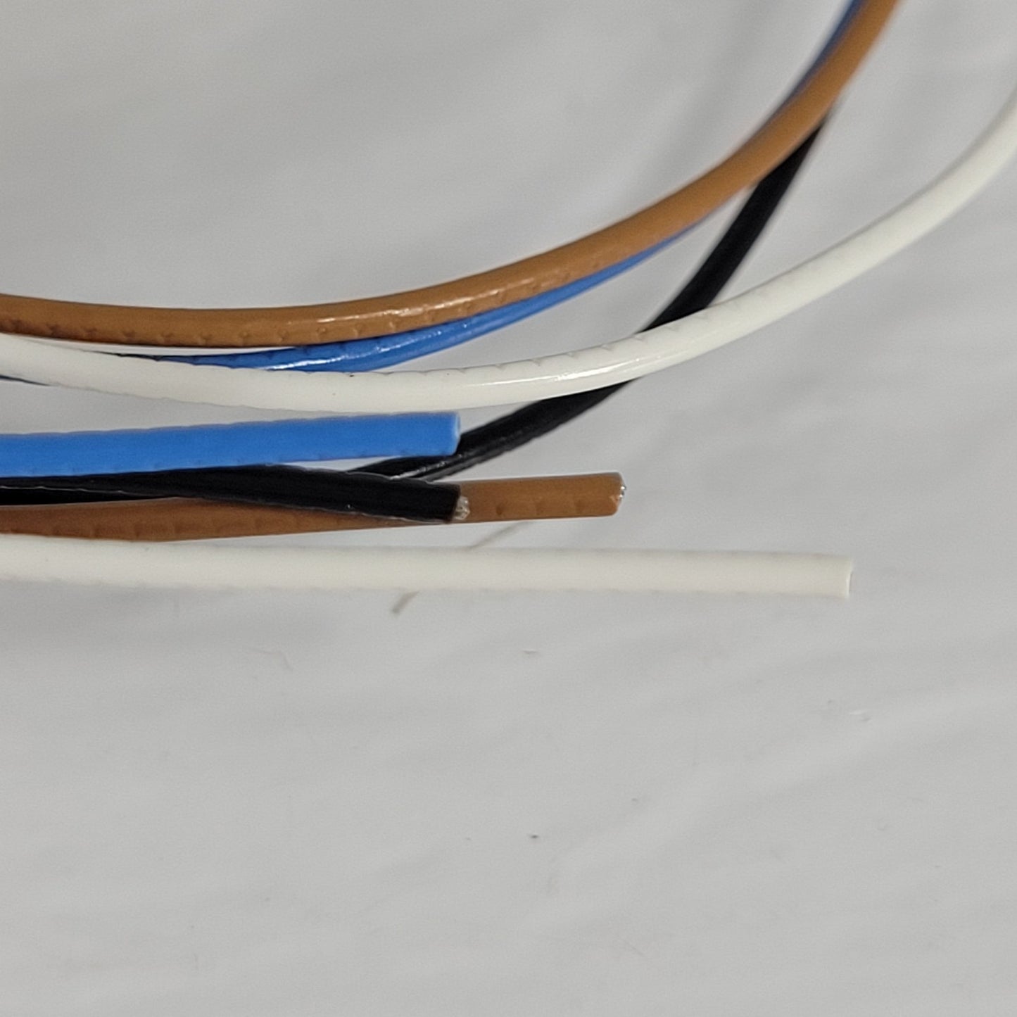 Pepperl + Fuchs 257467 Factory Automation V1-M16H-500 Cordset Cables/Accessories
