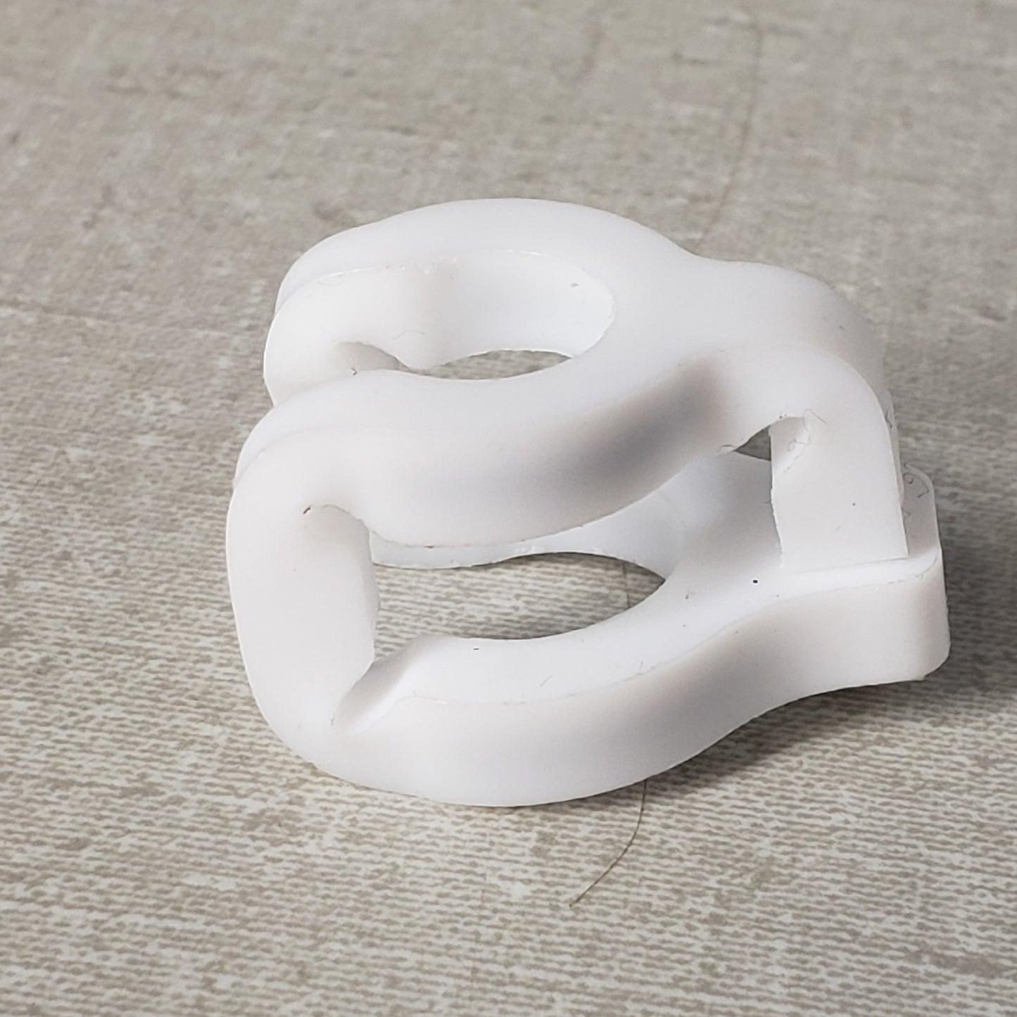 Lot Of 10 Chemglass CG-145-T-01 White PTFE Clamps For Joint Size 14/20