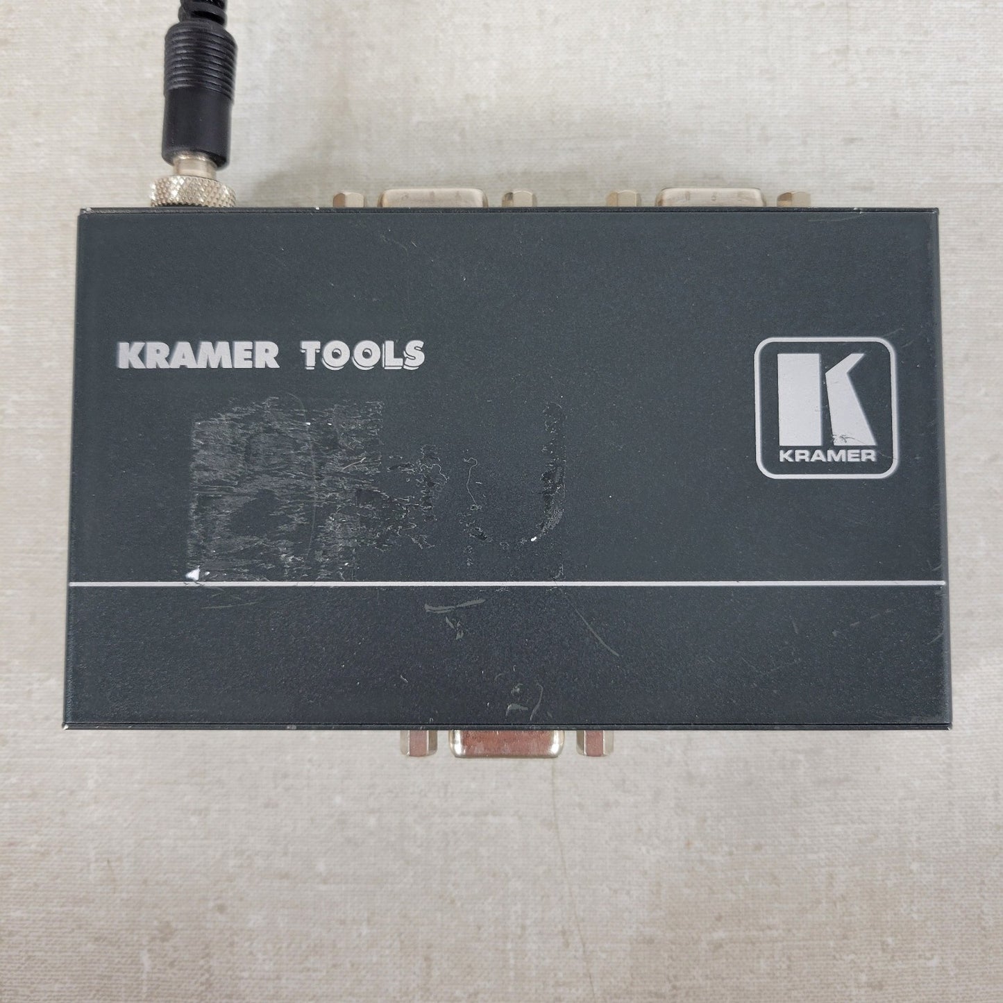 KRAMER VP-200N5 1:2 High Resolution UXGA DA, 15 Pin In: Two Out, No Power Supply