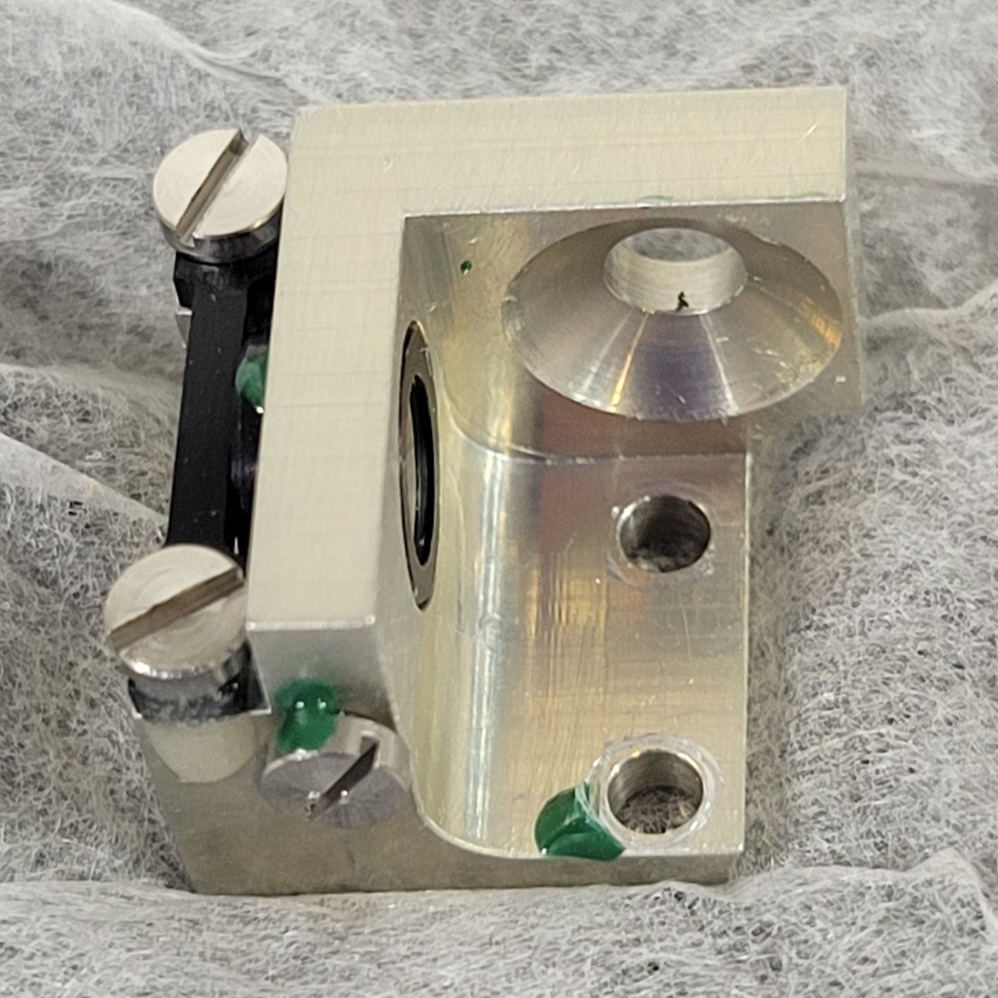 Optical Mount Lens Cell for Small Lenses/Filters Right Angle 90° Mount