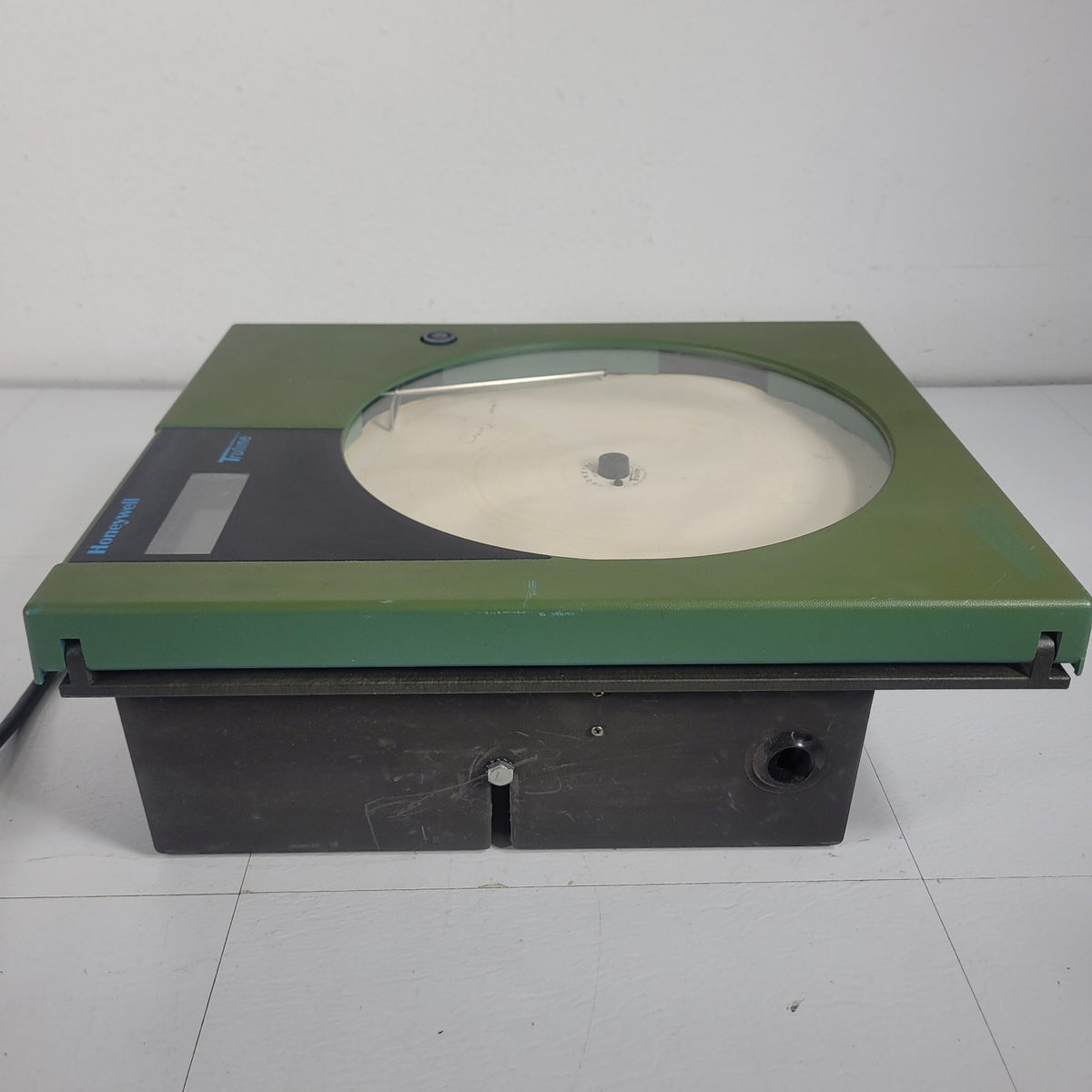 Honeywell DR4500A Truline 12in Digital Circular Chart Temperature Recorder