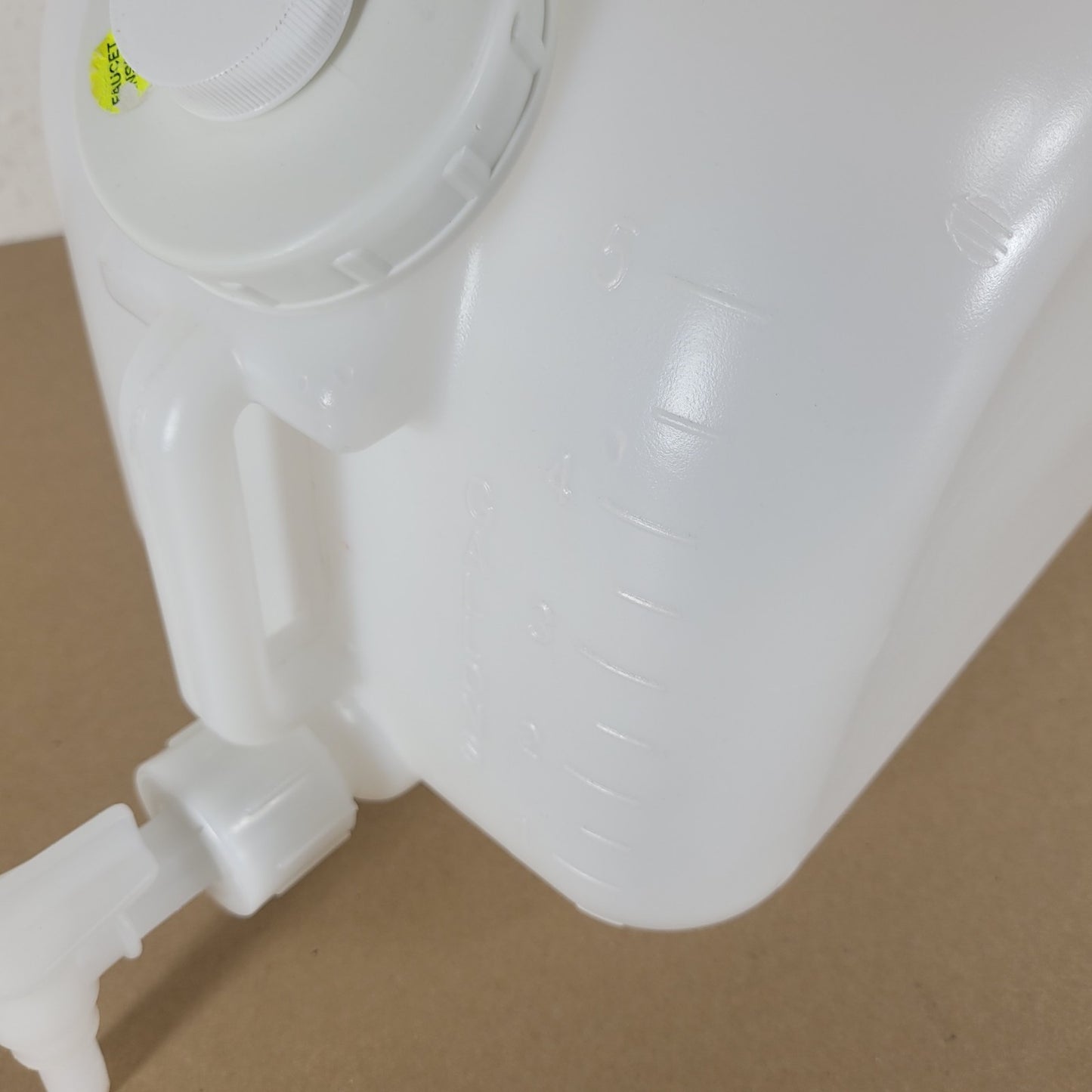 Zep 680701 Impact 7576 5-Gal E-Z Fill Lab Chemical Container Spigot Cap Carboy