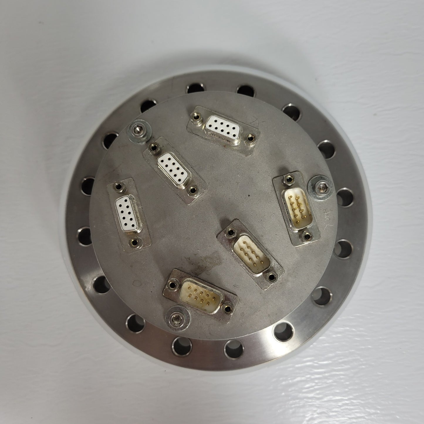 MDC Conflat DN100CF 6" CF 6x DB-9 Serial Feedthrough UHV Ultra High Vacuum SS