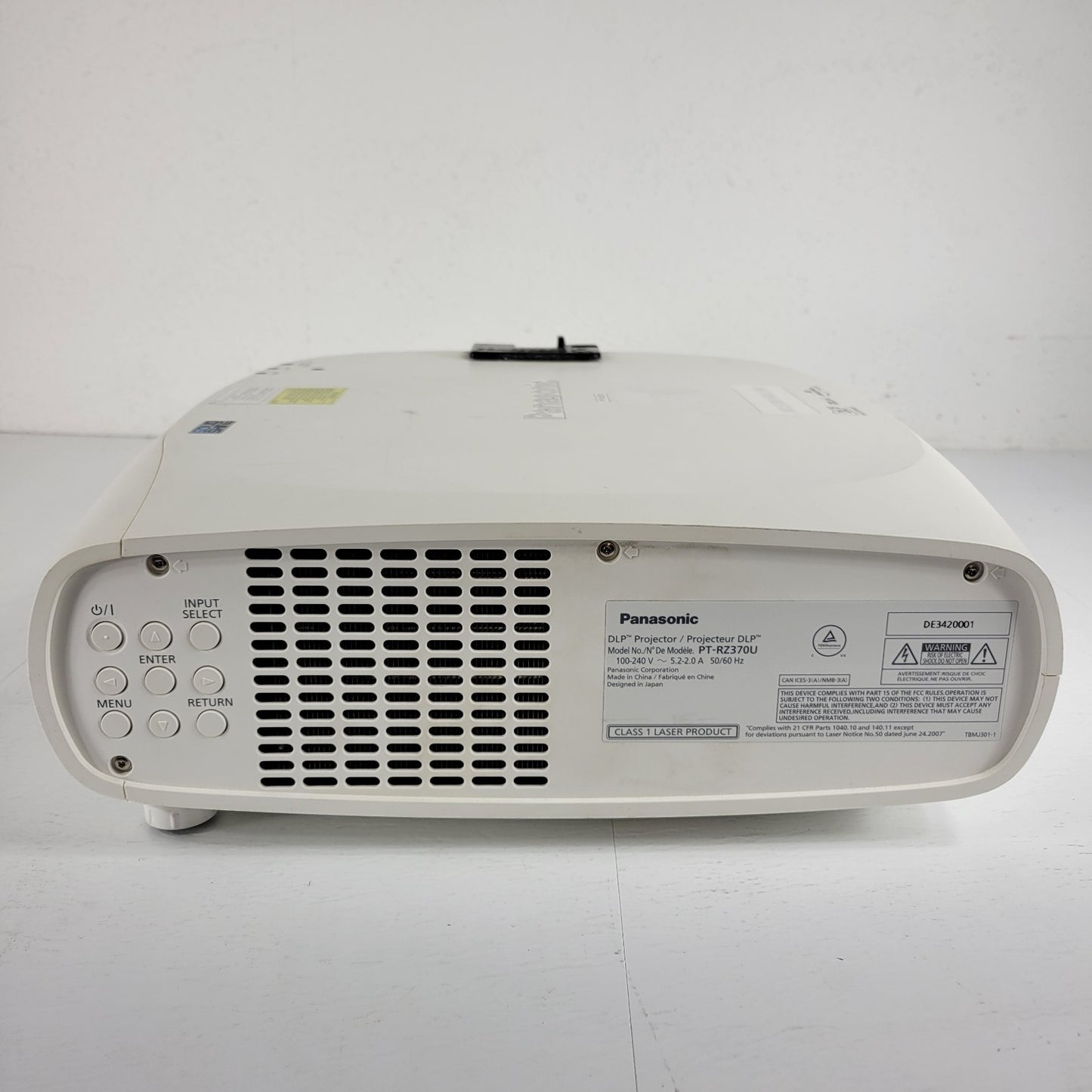 Tested 3395 Lamp Hours Panasonic PT-RZ370 Projector 1080p 3500 Lumen DLP HDMI