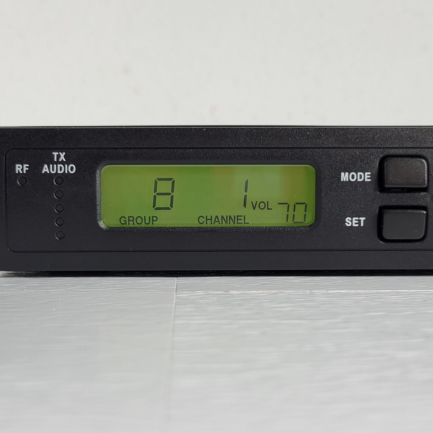 SHURE Wireless Controller ULXS4 G3 470-506MHz, No Antenna or Power Supply