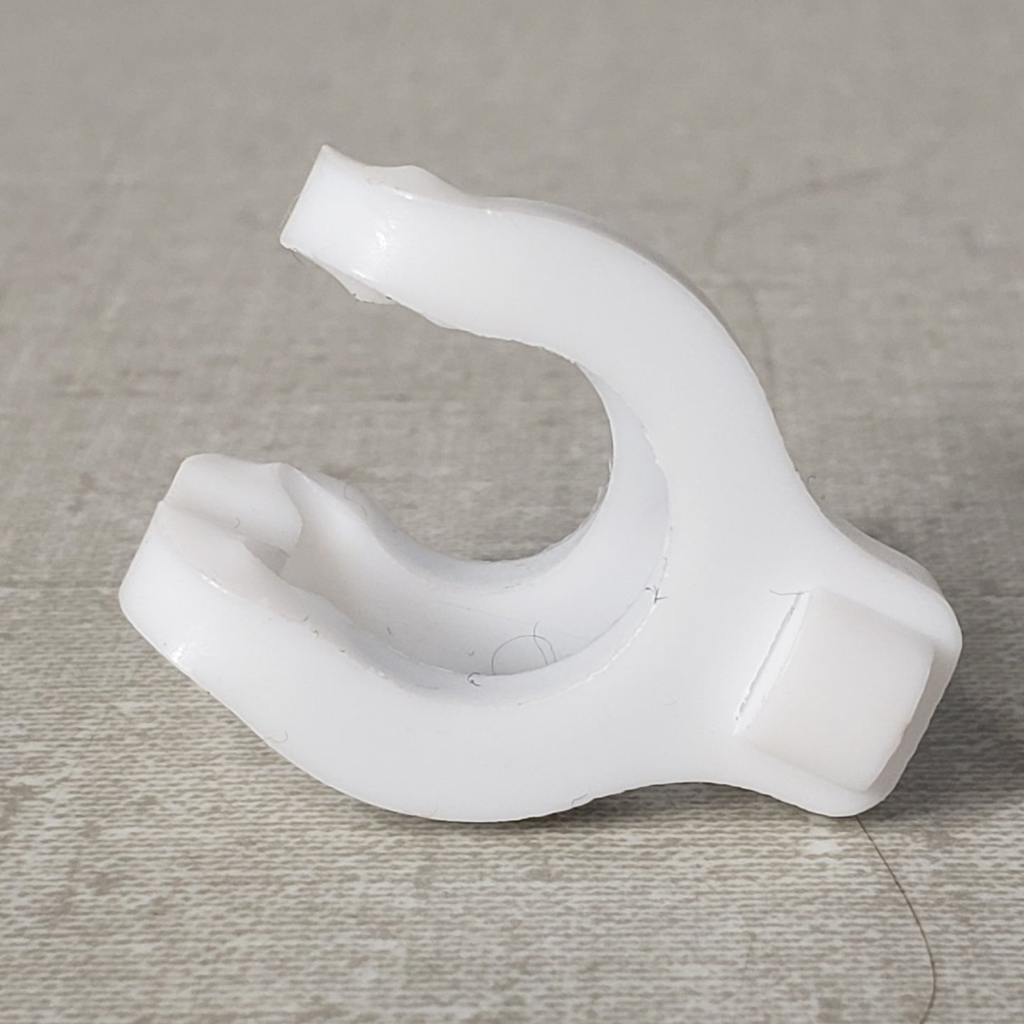 Lot Of 10 Chemglass CG-145-T-01 White PTFE Clamps For Joint Size 14/20