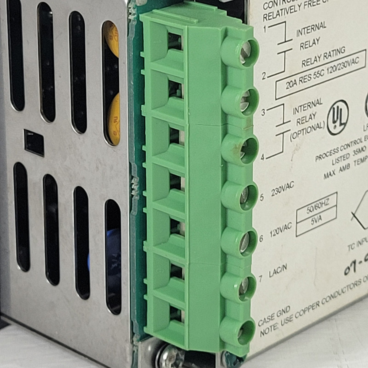 Omega CN3910AKF Type K Digital Temperature Controller Dual 20A Relays 120/230V