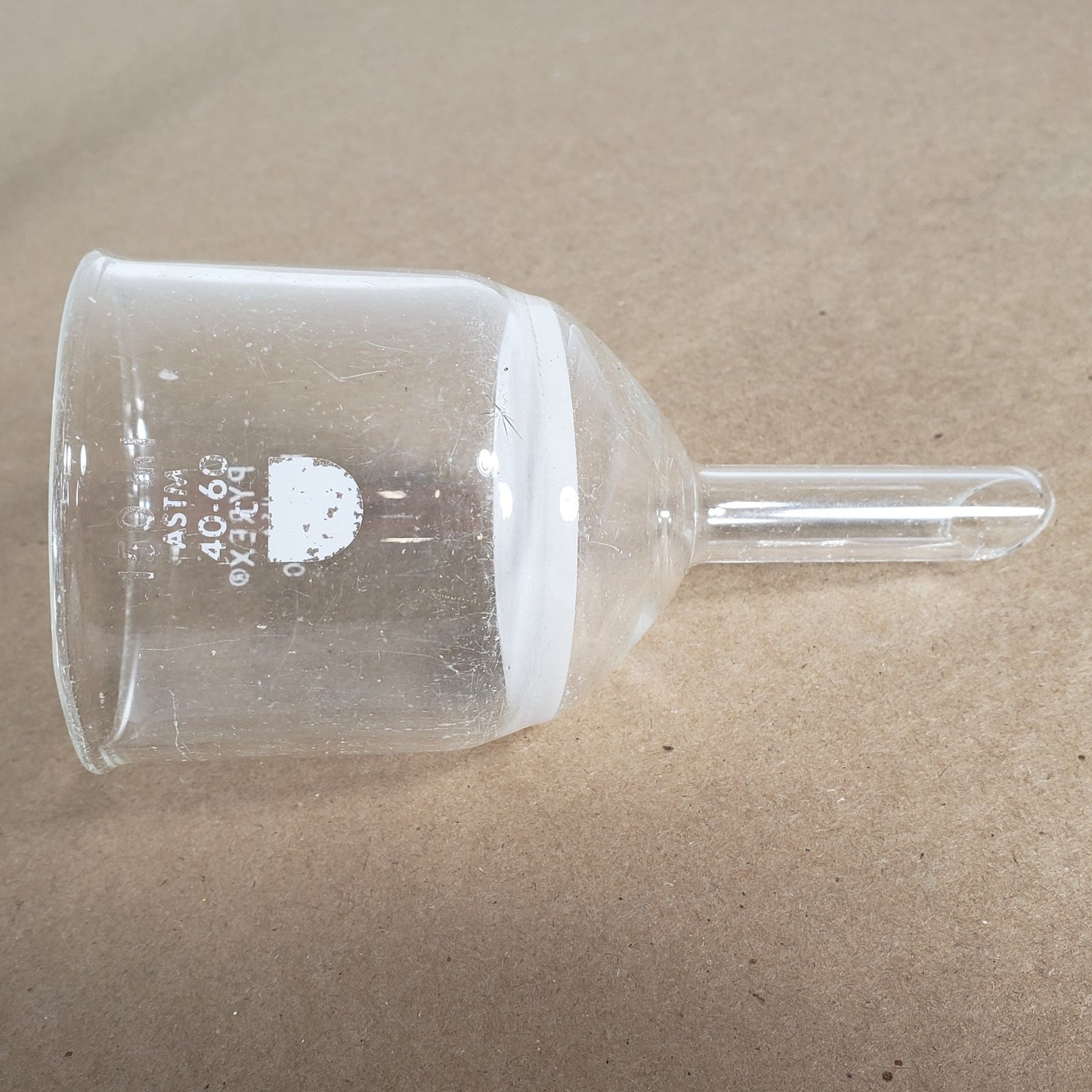 Lot Of 4 Chemglass 36060 150mL Buchner Filtration Funnels 4 total 3 Course 1 Med