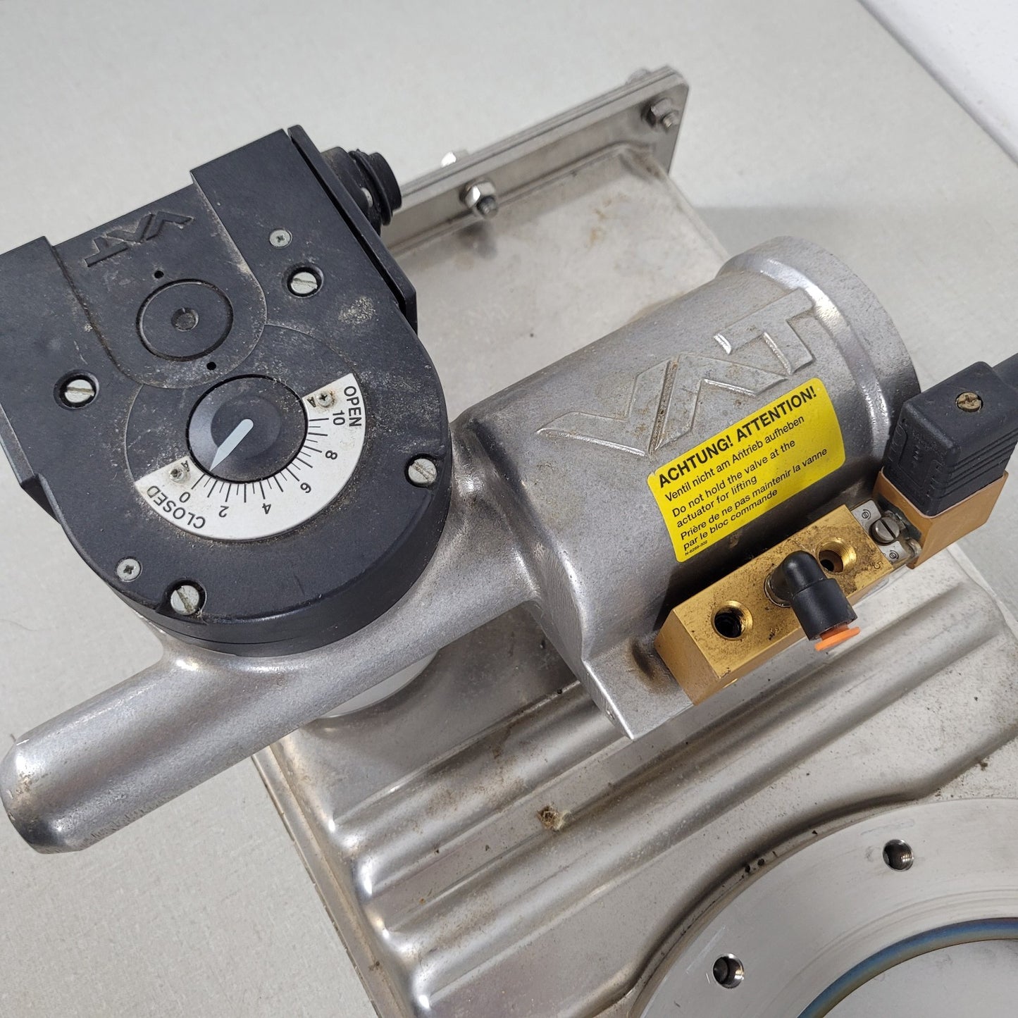 TESTED VAT F14-99899 ISO-200F ISO200-F 8in Pneumatic Gate Valve High Vacuum SS