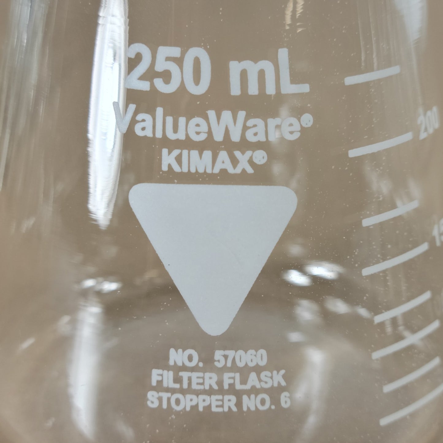 Lot of 3 Filter Flasks 2 Valueware 57060-250 & 1 VWR 89000-382 250mL #6 Stopper