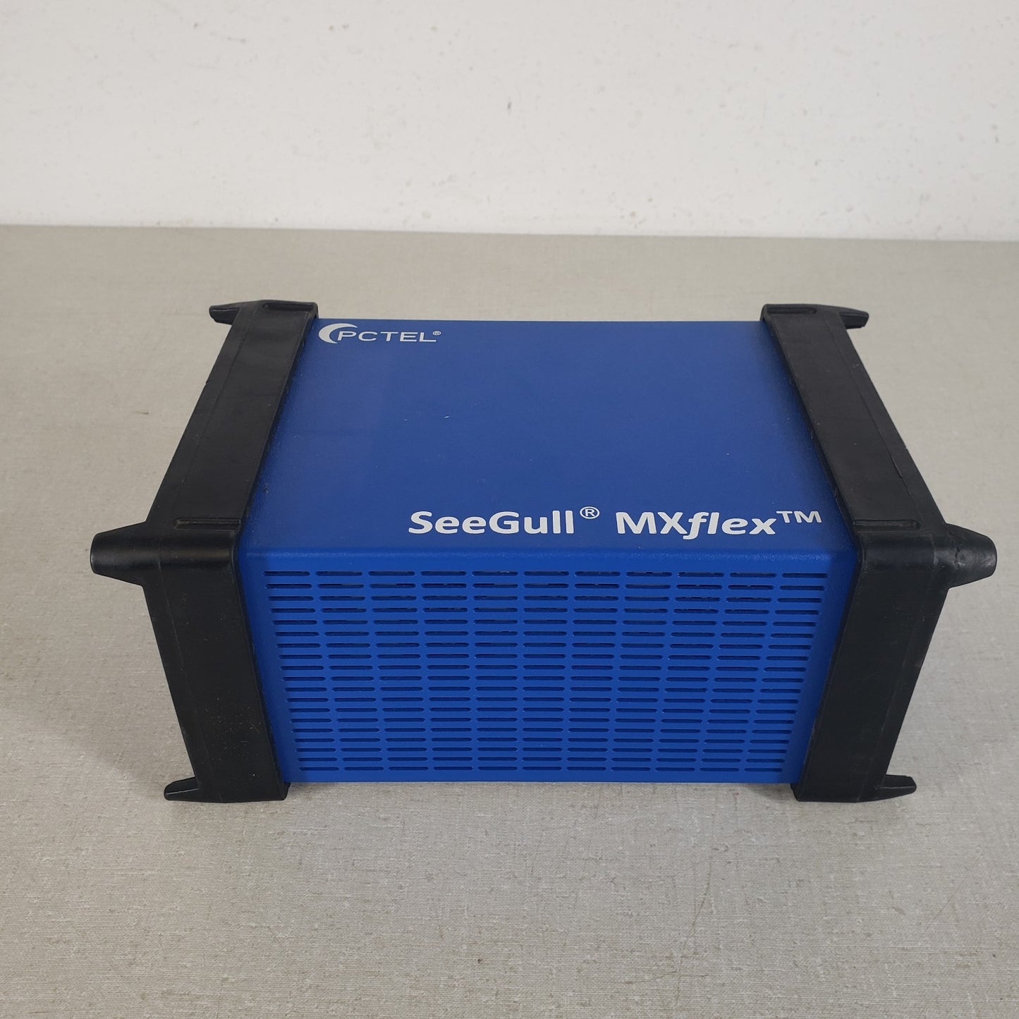 PCTEL 07904S-U SeeGull MXflex Scanning Receiver 30MHz-6GHz w/ PC READ