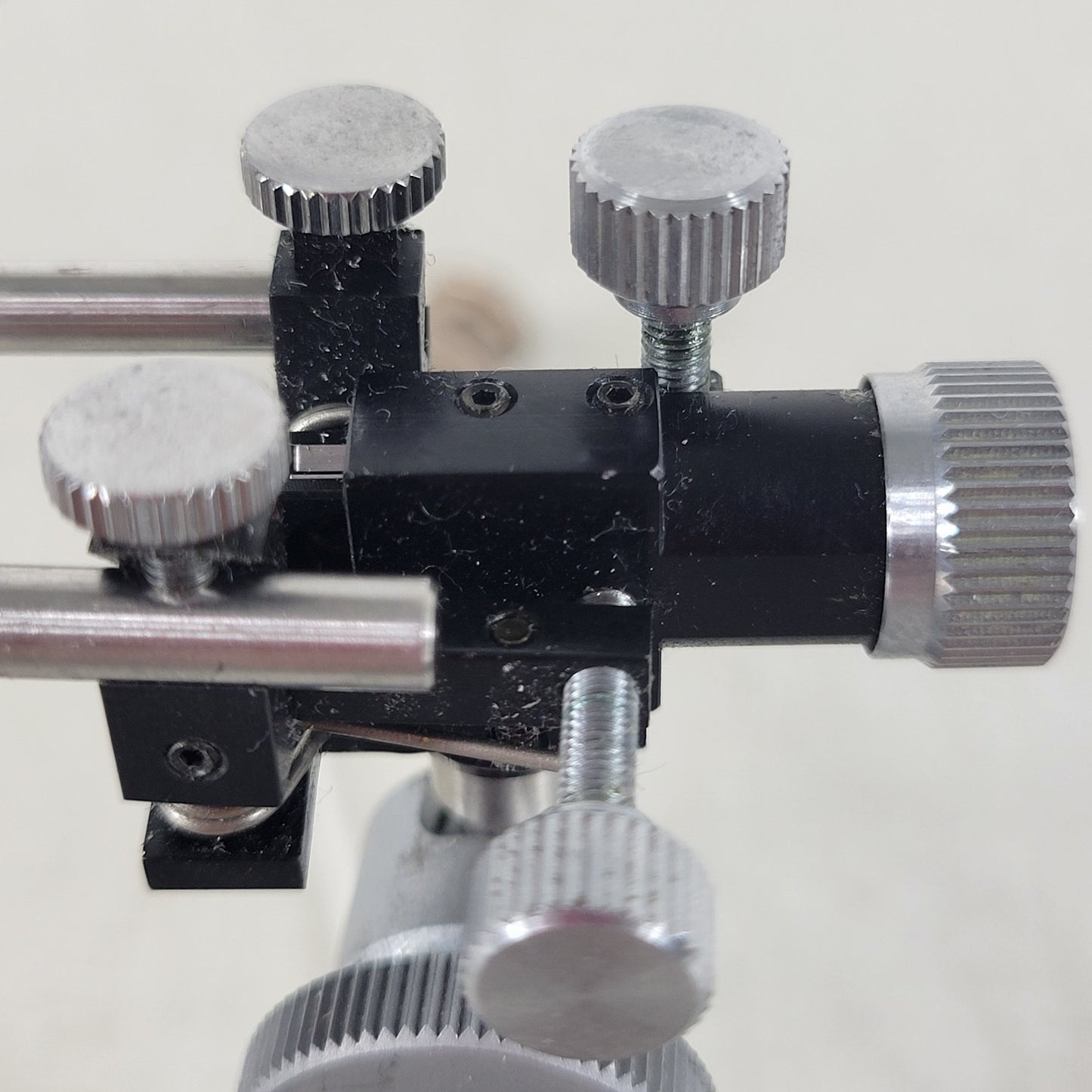 Narishige Stereotaxic 3-Axis Micromanipulator Rail w/ Ball Joint and Electrodes