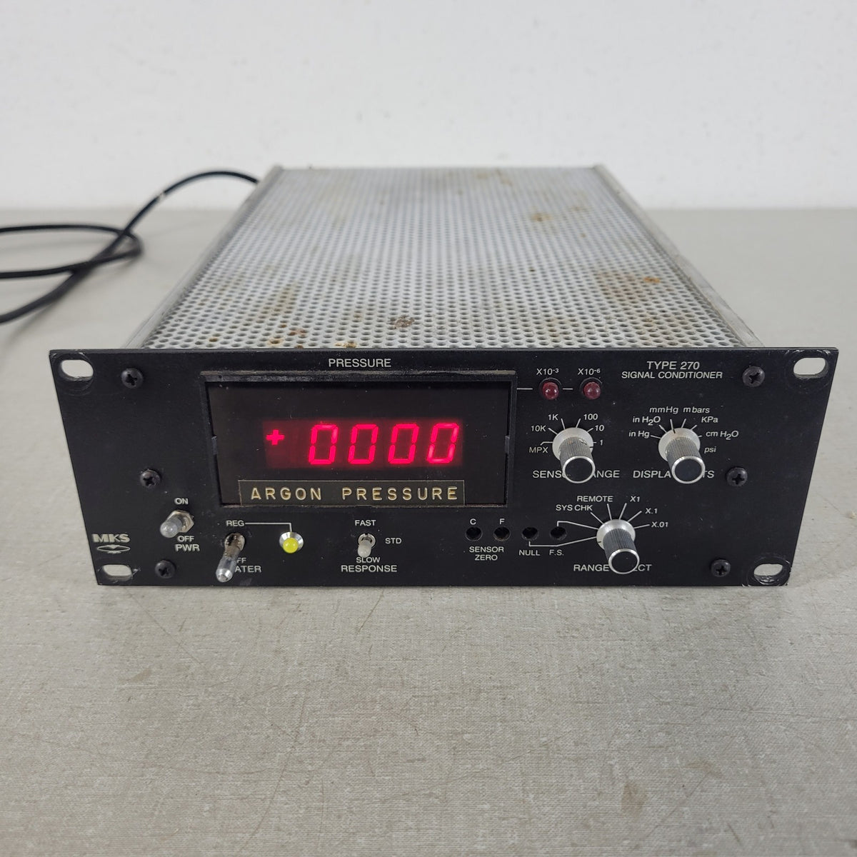 MKS Granville Phillips 270C Signal Conditioner Vacuum Pressure Readout Powers On