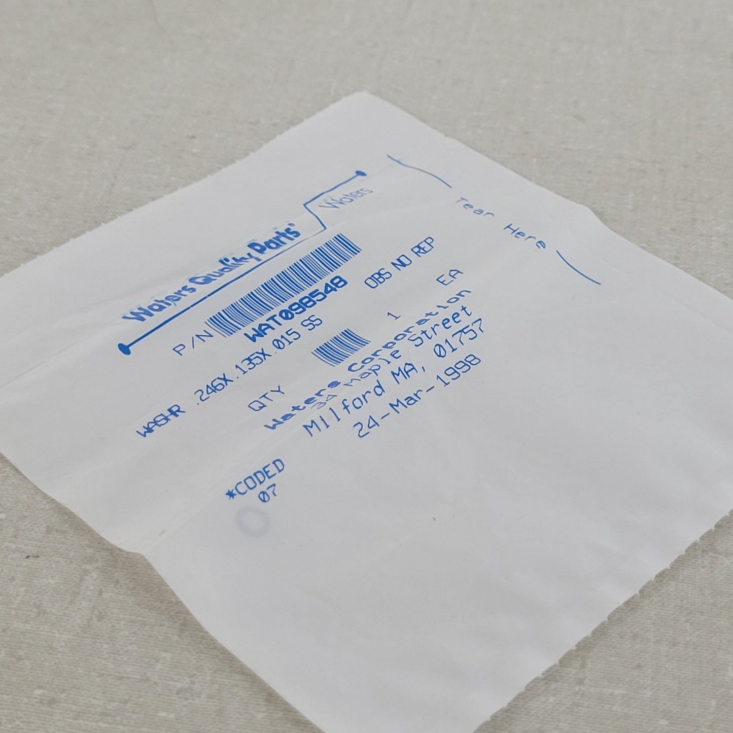 WATERS WAT098548 SS Flat Washer .246x.135x.015 510 600 HPLC Inlet Manifold