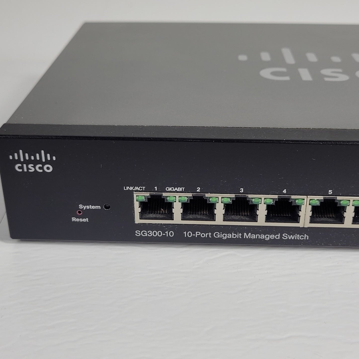 Cisco SG300-10 SRW2008-K9 V02 10-Port Gigabit Managed Ethernet Switch Adapter