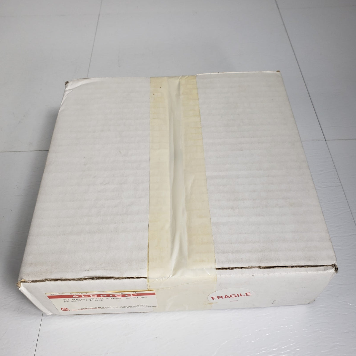 Aldrich Z122688 TLC Silica Gel Glass Plates 5x20cm 100/Box No Fluorescence